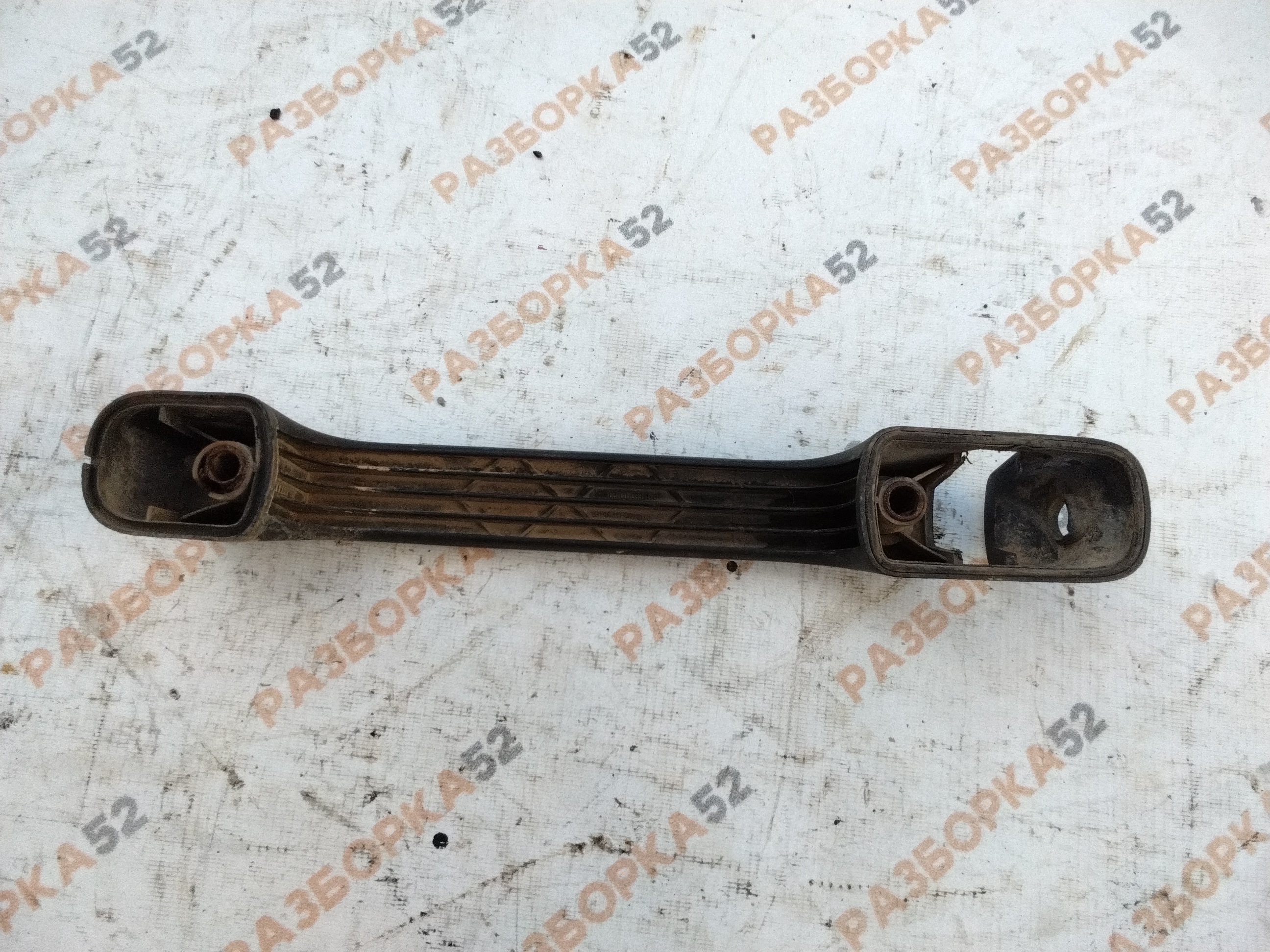 29885 Ручка капота Мерседес Актрос Mercedes Actros 4143 самосвал 9418800020 8x4