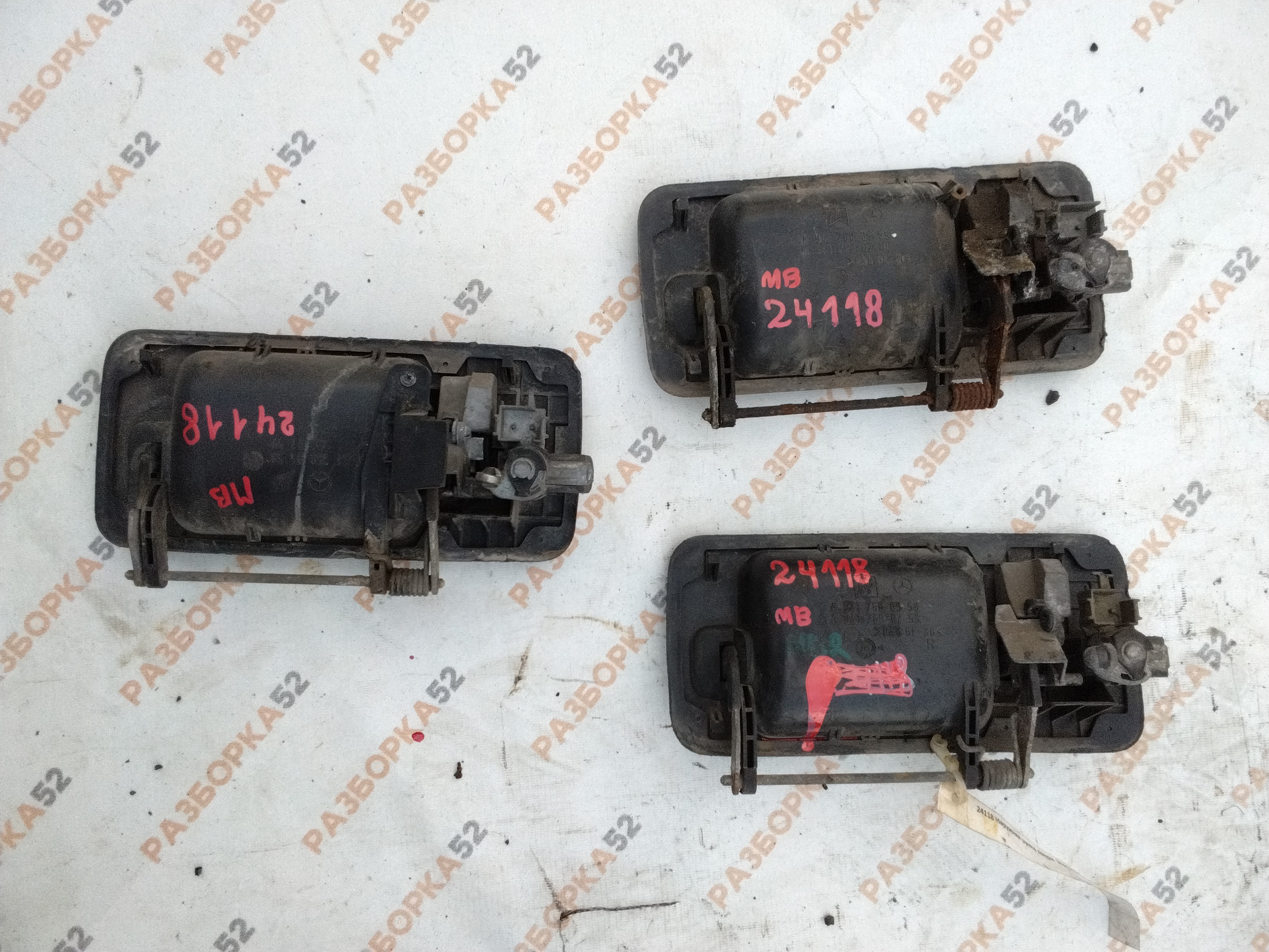 24118 Наружняя ручка двери  Mercedes Actros 9417600559 9417600759
