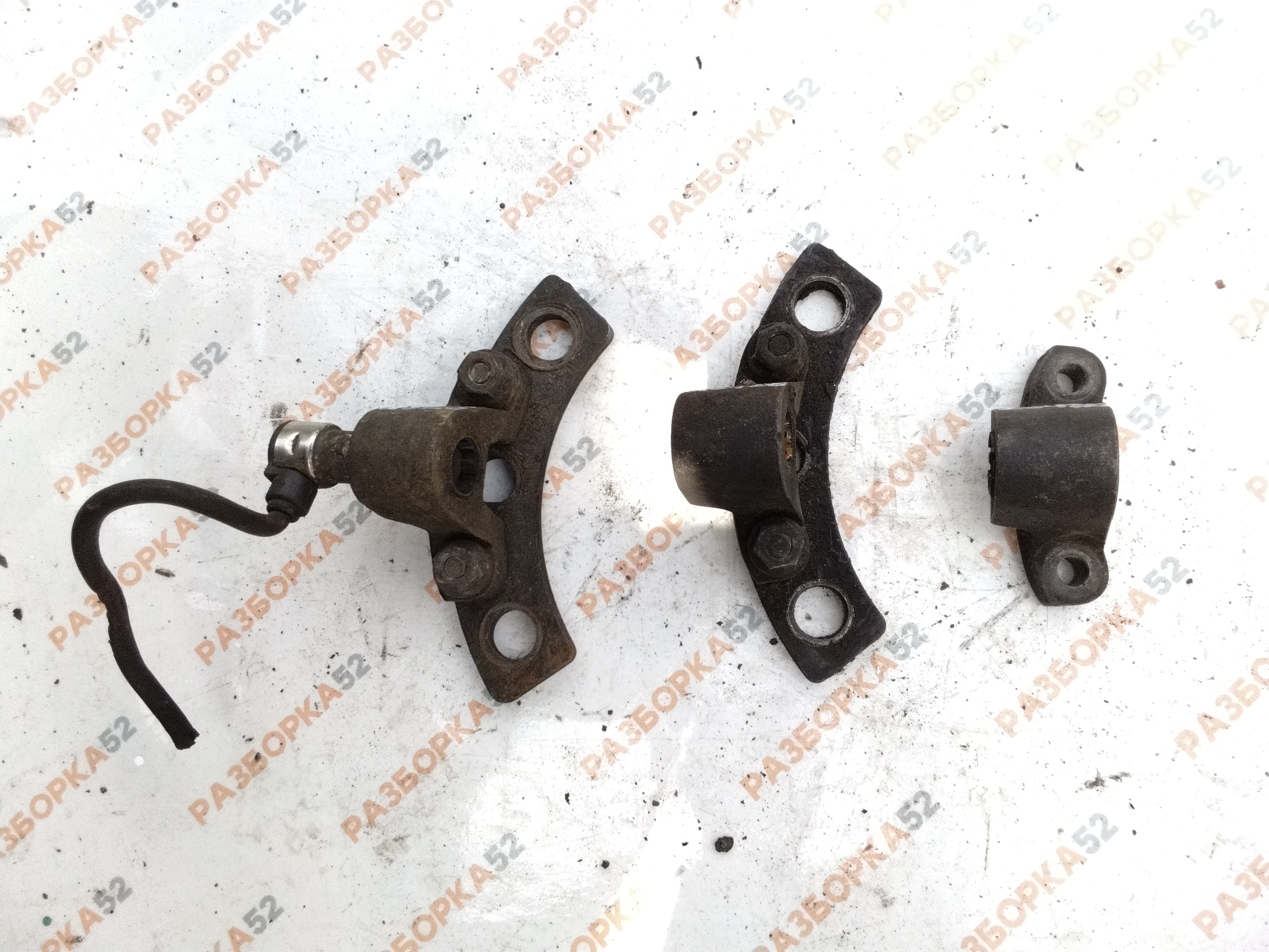 Кронштейн датчика ABS Вольво Volvo 8158324 8158325 FH12 D12A