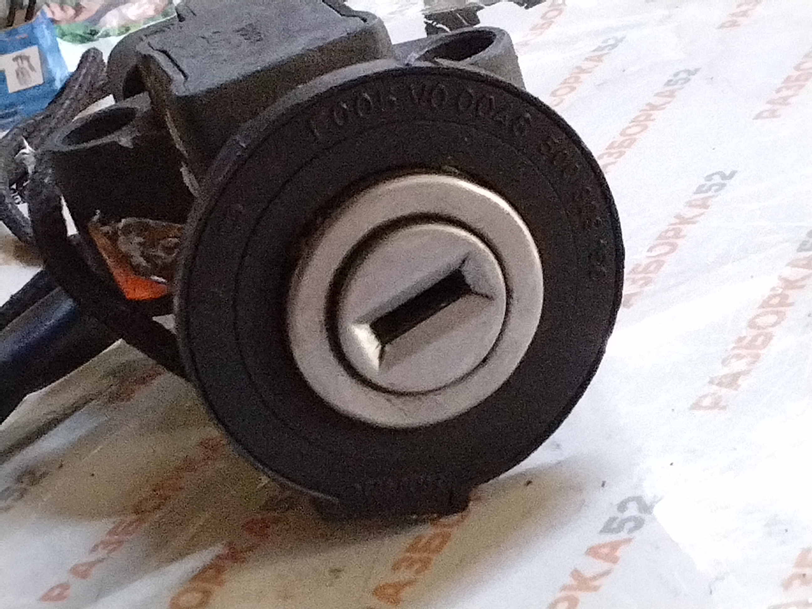Замок зажигания Ивеко ЕвроКарго Iveco EuroCargo 2 2003-2008 2006