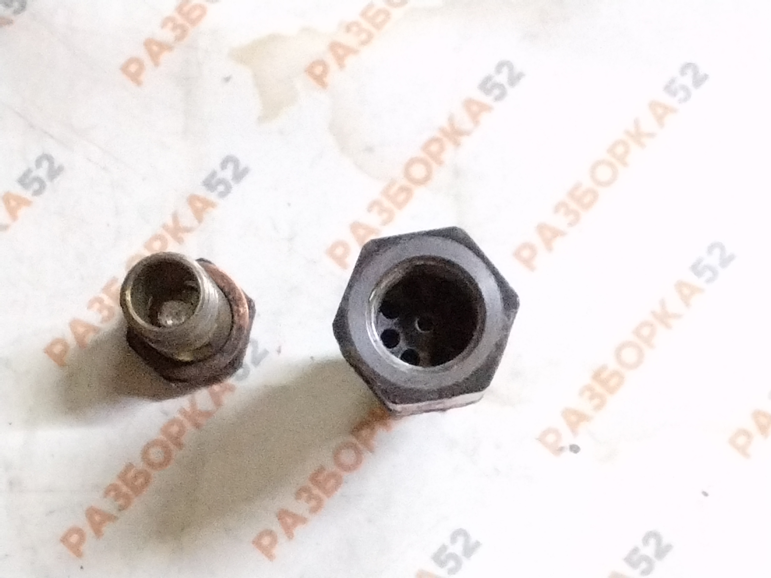 Клапан обратный Мерседес Бенз Аксор Mercedes Benz Axor voss77 4570700246 457020712 45702