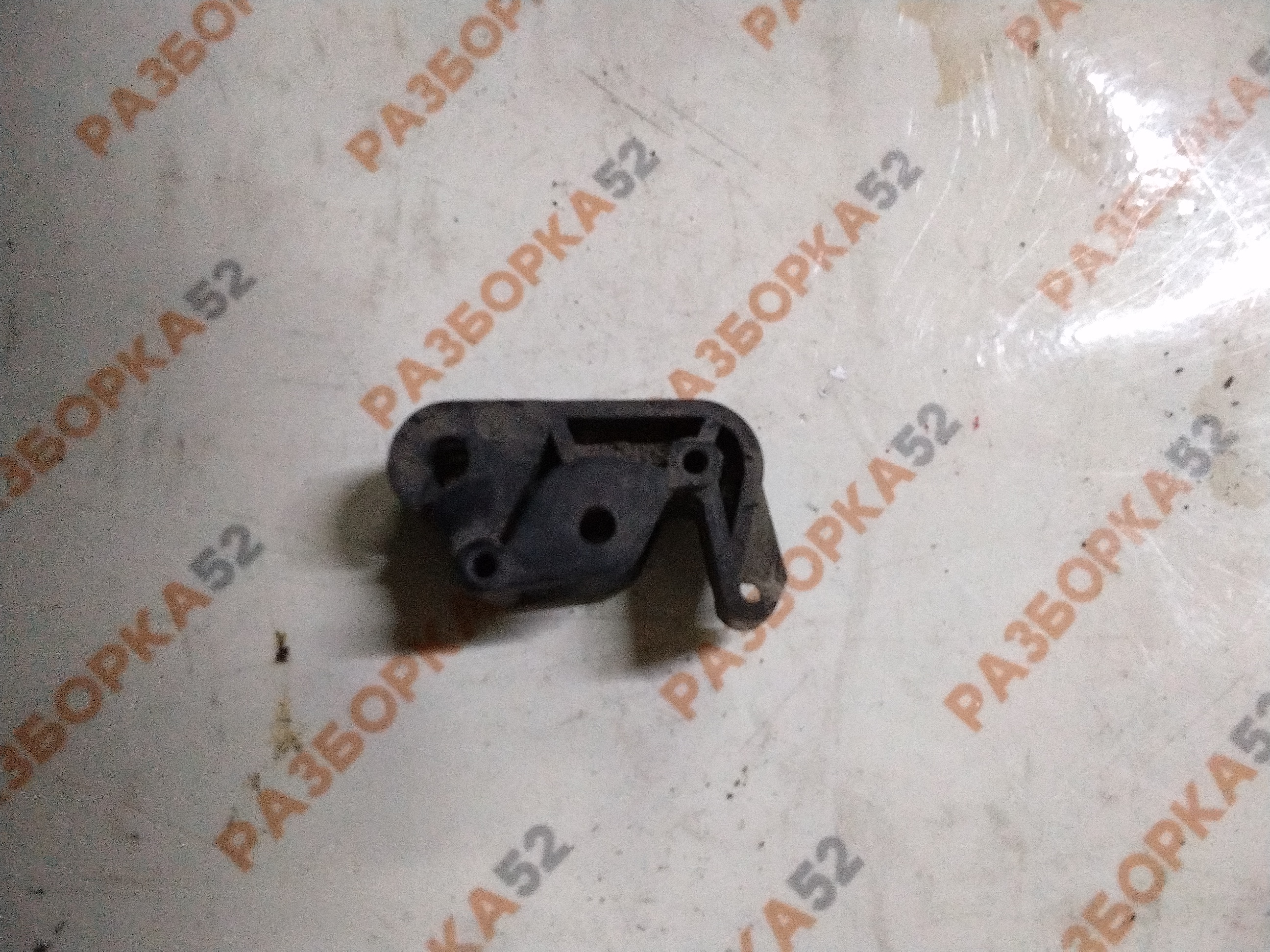 Держатель тяги Исри ISRI Airvent Daf, Men, Scania, Volvo, Renault, Iveco, Mercedes
