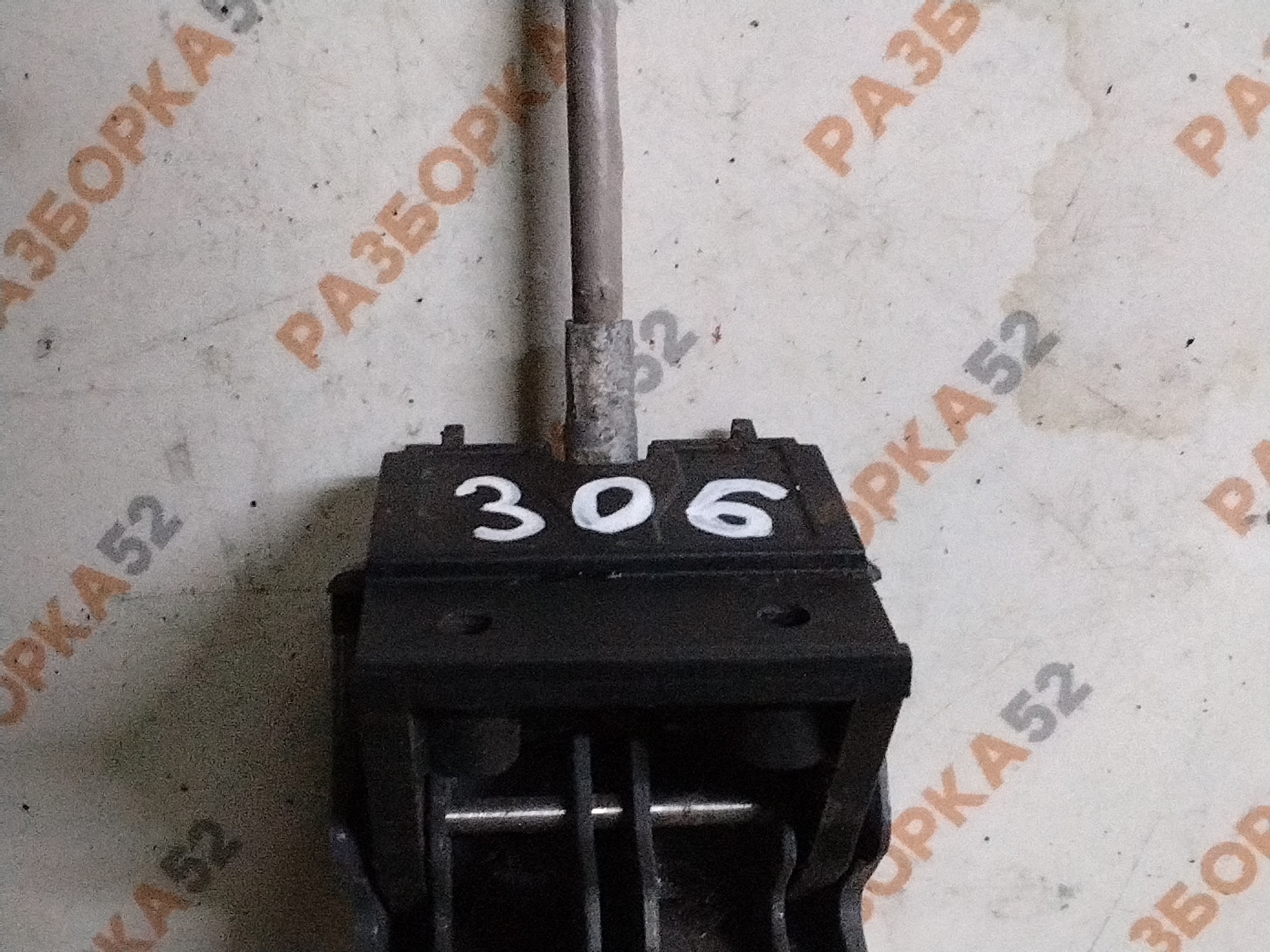 Переключатель регулировки высот сиденья Isri MAN SCANIA IVECO 42538400 500023355 503103386 503136386 929527 81623836124 81623836093 Daf, Men, Scania, Volvo, Renault, Iveco, Mercedes
