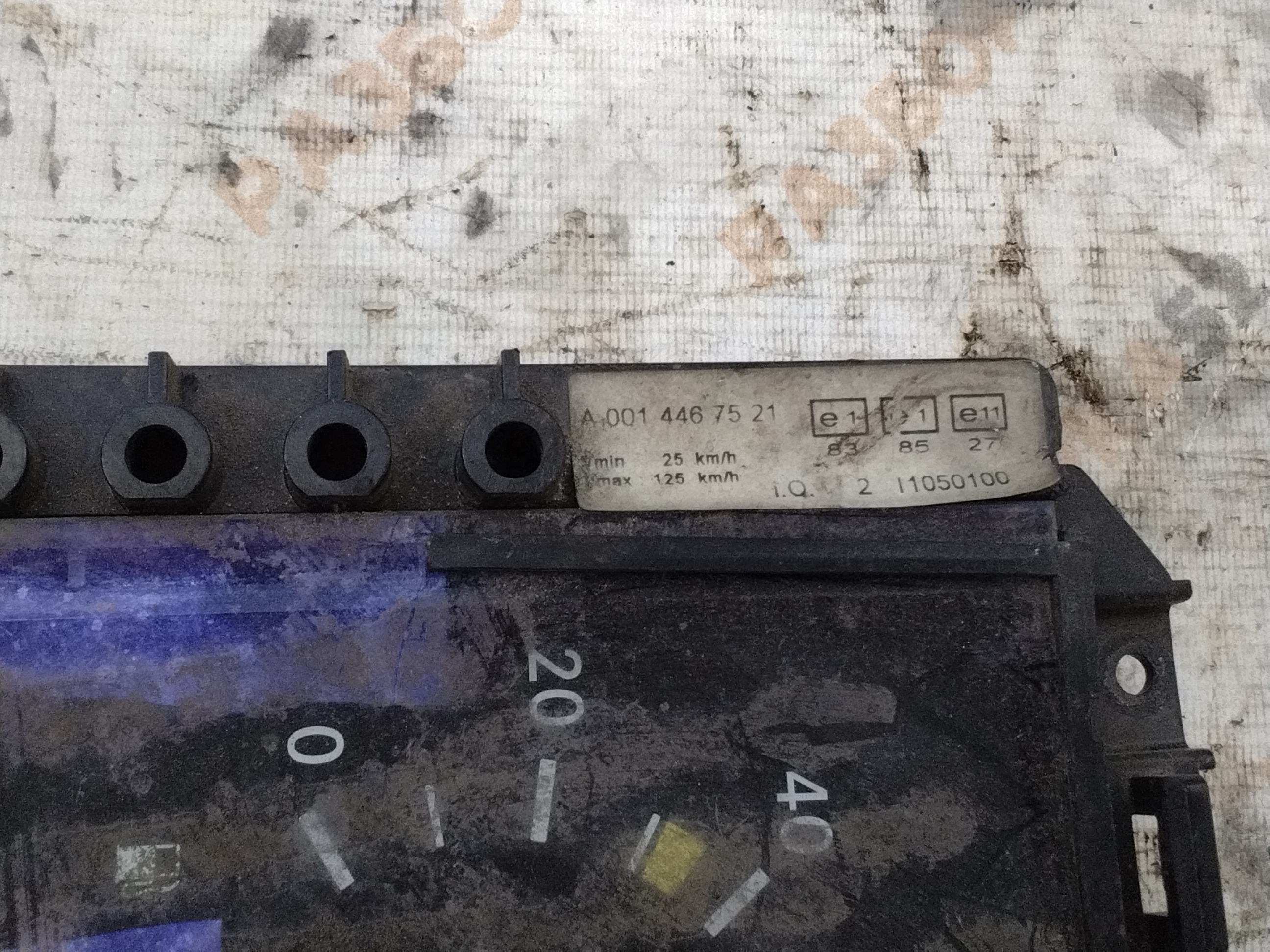 Панель приборов Мерседес Бенз MERCEDES-BENZ ATEGO 1004467521 15568400003 0064334 105010