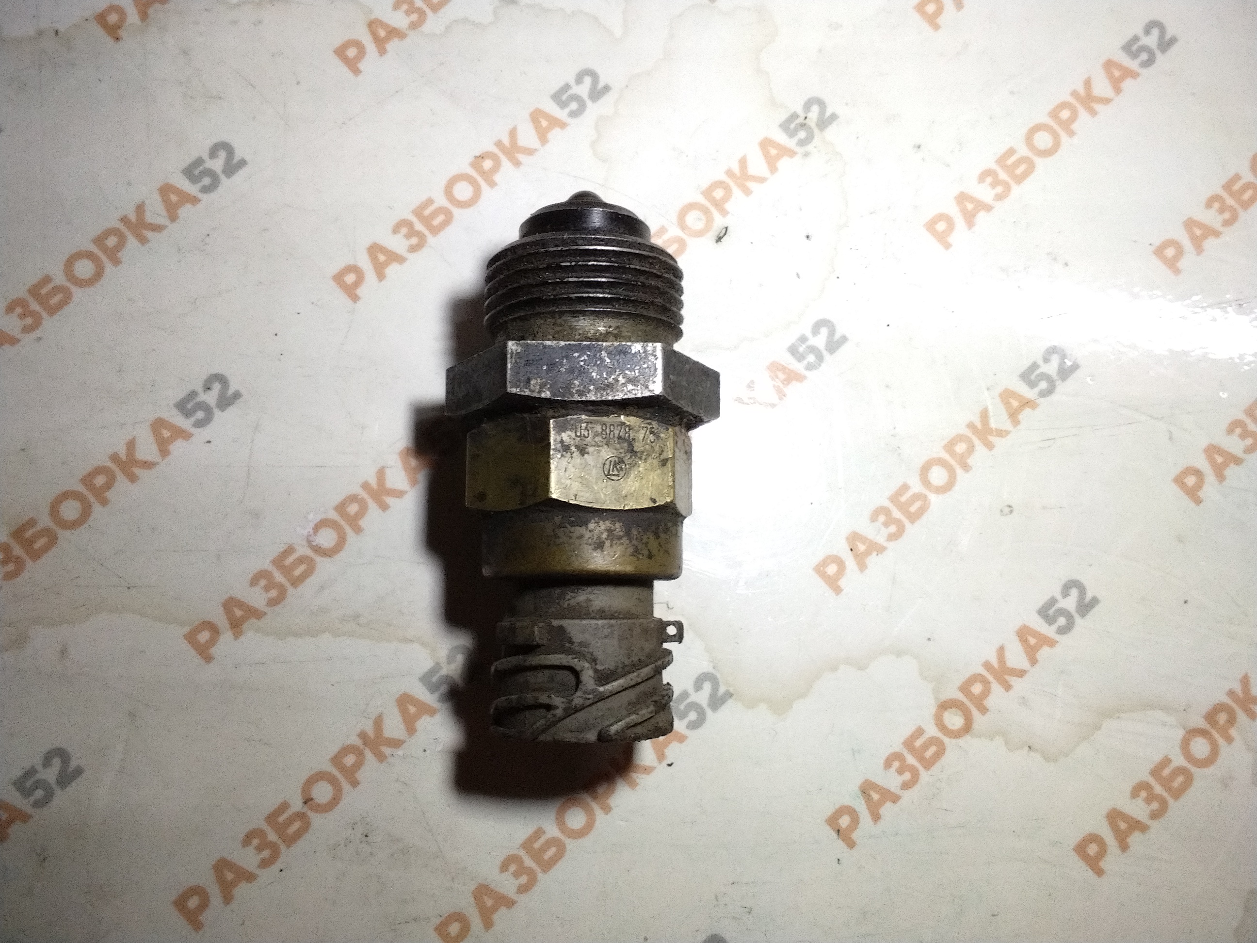 Датчик контактный температуры 03887875 2639 скания 3