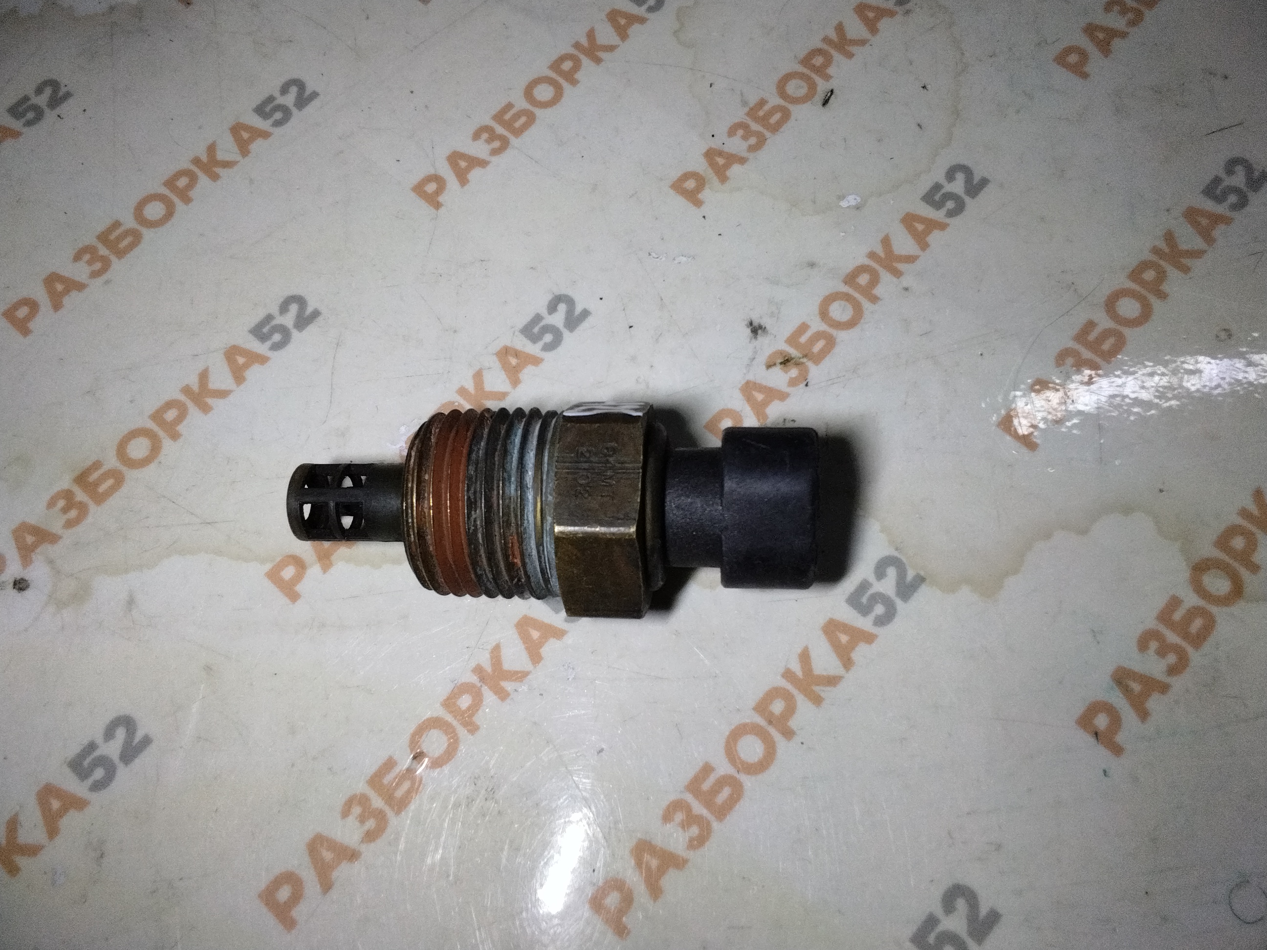 Датчик температуры наддувочного воздуха 5010284188 Renault Magnum Рено Магнум 64MT2102 с нарисованной собачкой