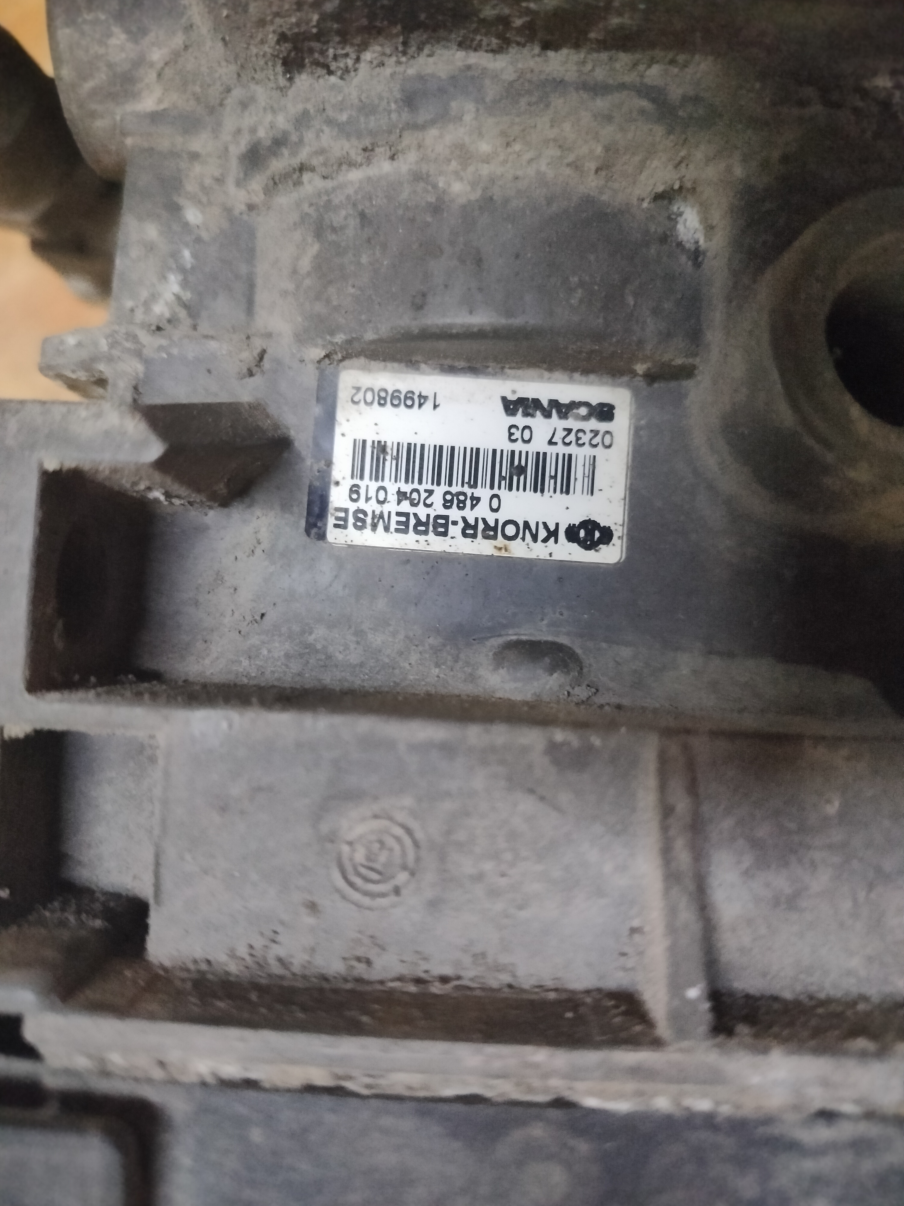 25884   0486204019 1499802 0488204019 Модулятор EBS двух канальный Scania 4 скания