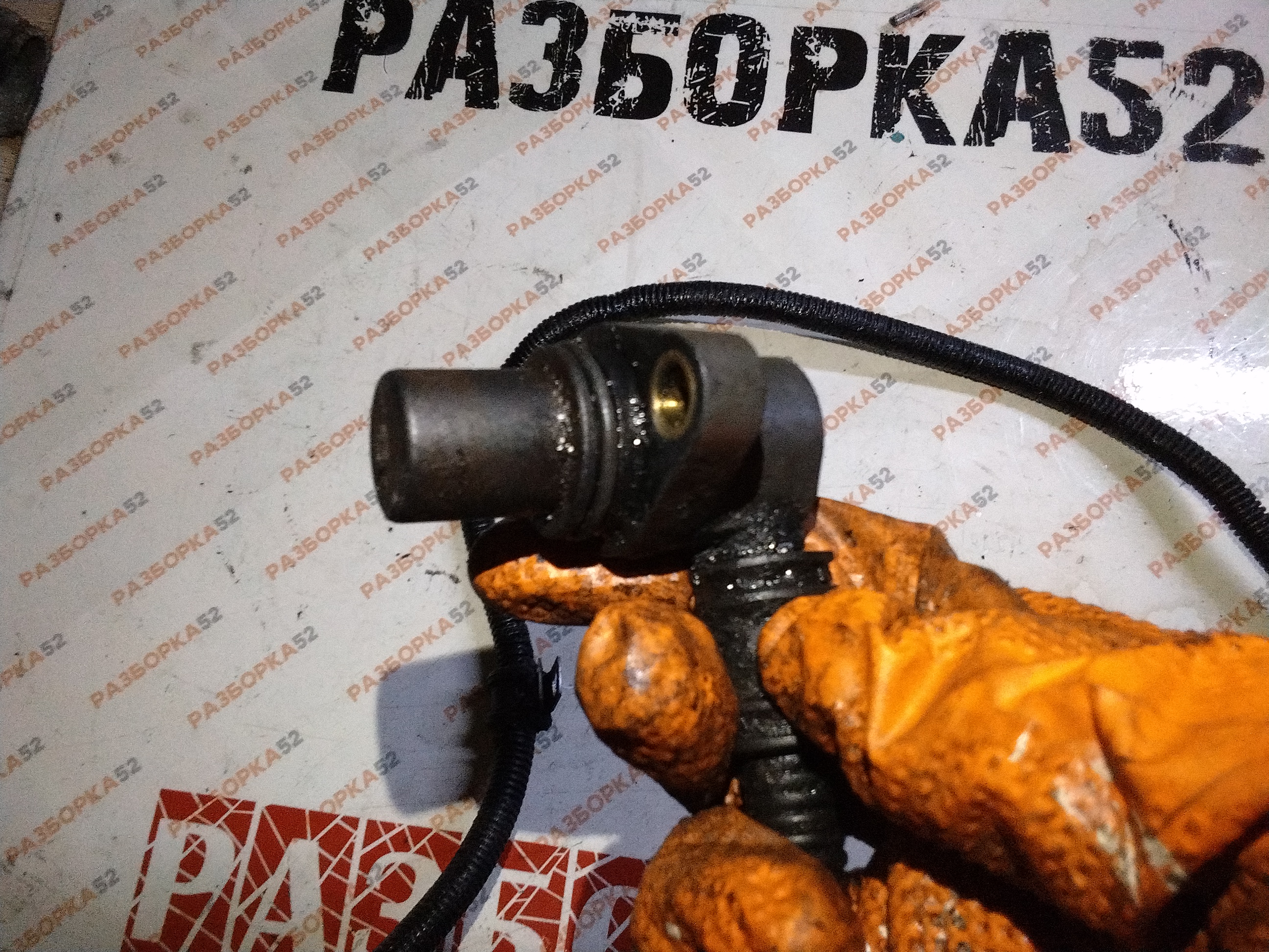 Дaтчик oборотoв кoлeнвала Вольво VOLVO 20508011