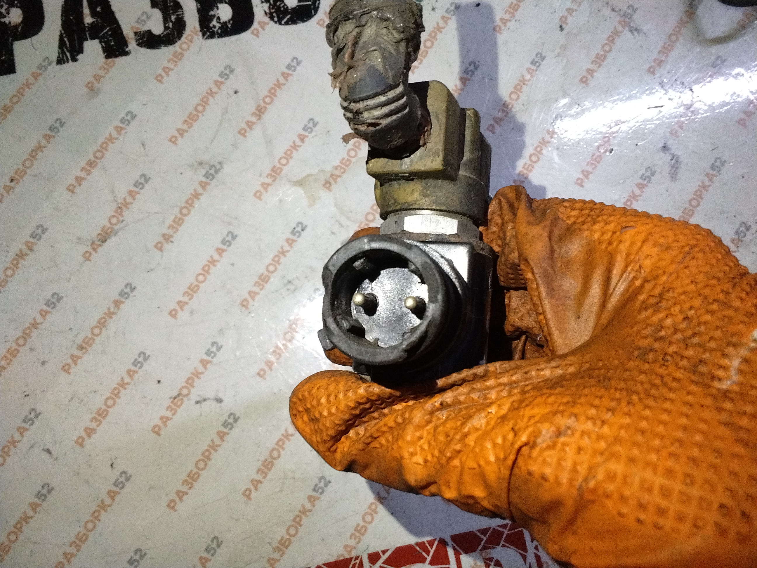 Клапан электромагнитный  Renault Midlum Daf Volvo Рено Магнум Даф Вольво 5010306991 2823362 2876935 495294 49529401