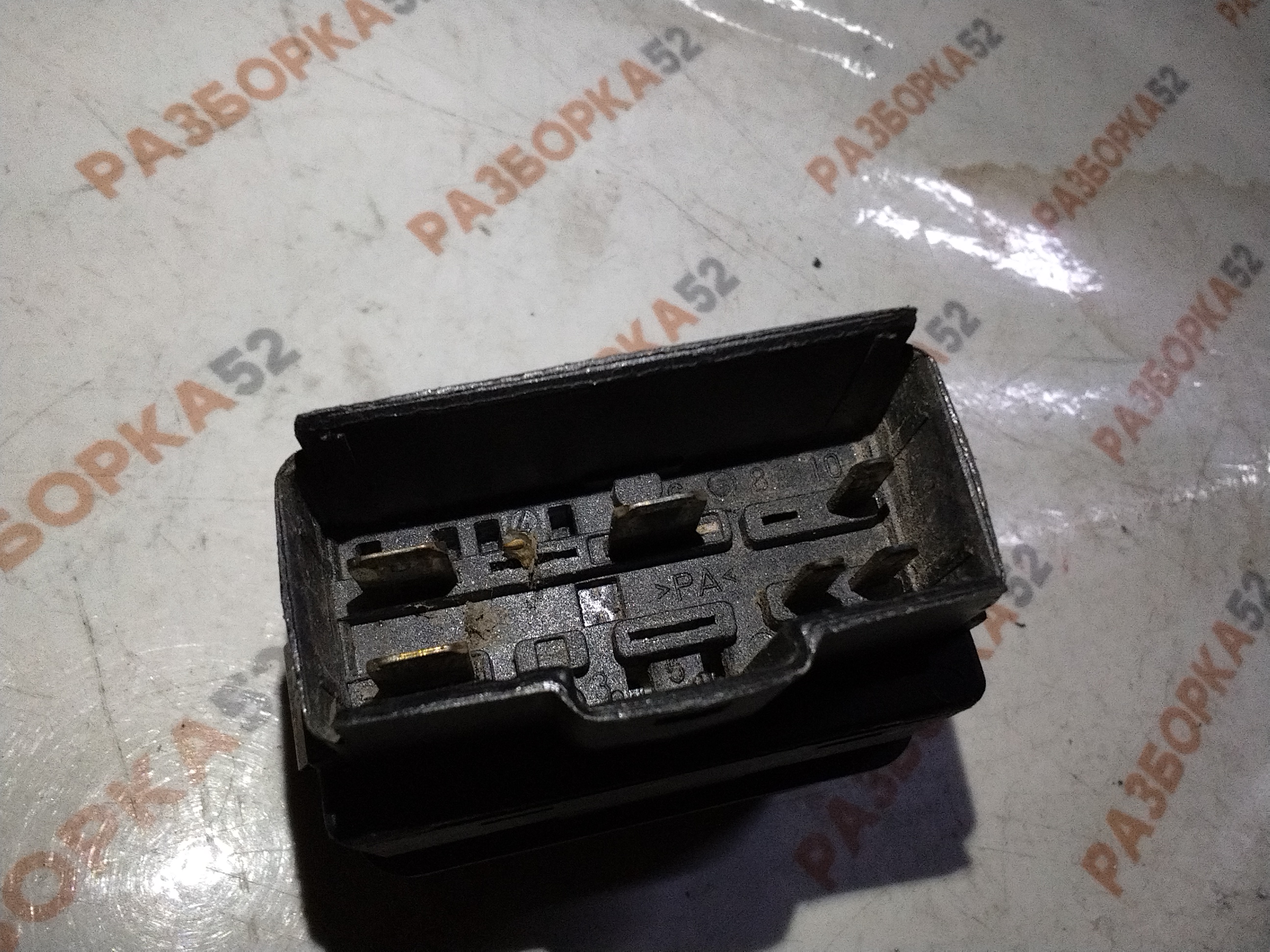 Кнопка аварийной сигнализации Вольво Volvo FH12 8157750 815775001