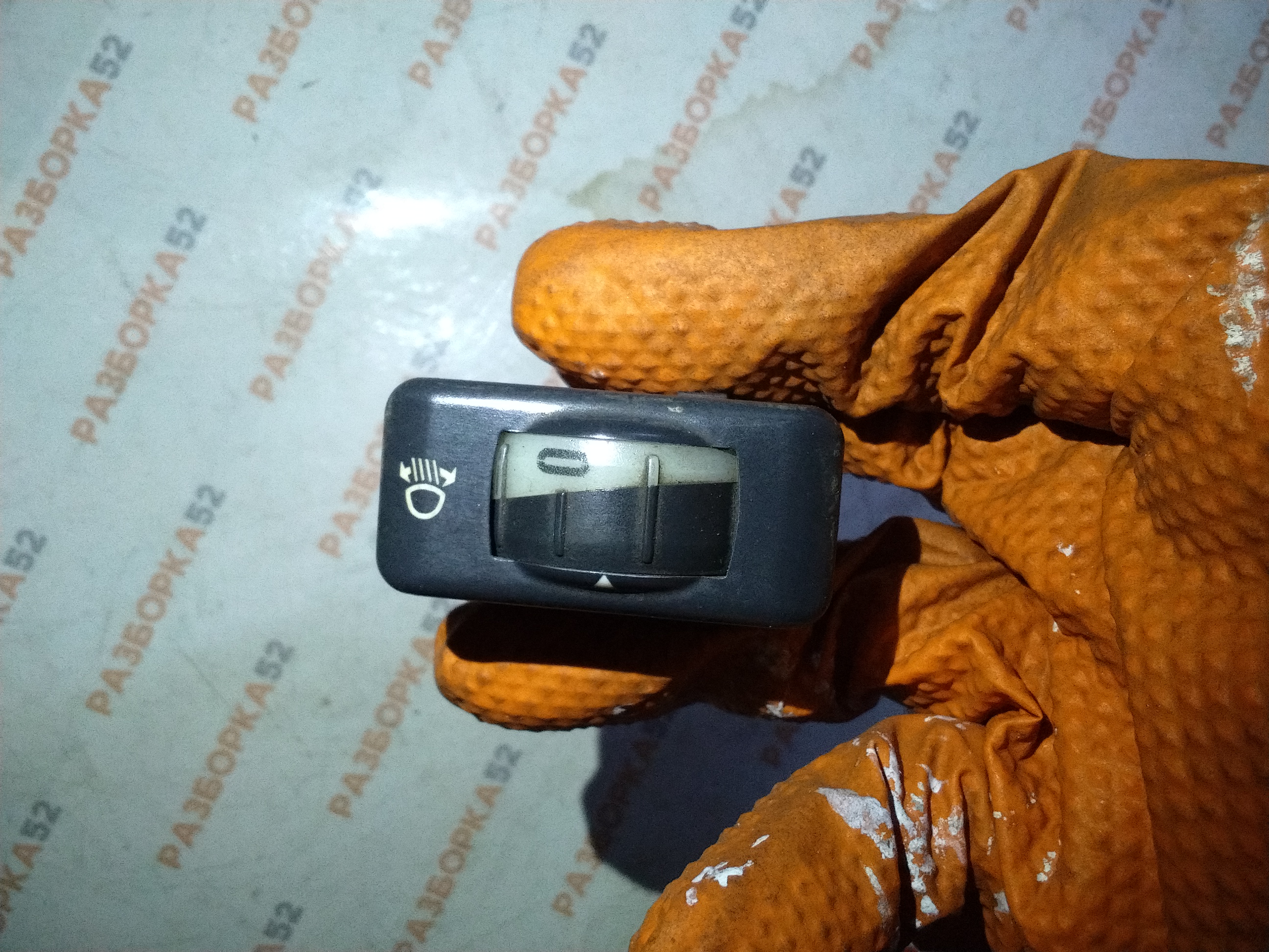 Кнопка корректора фар Ман MAN TGM TGA TGL 81259070287 81259070270