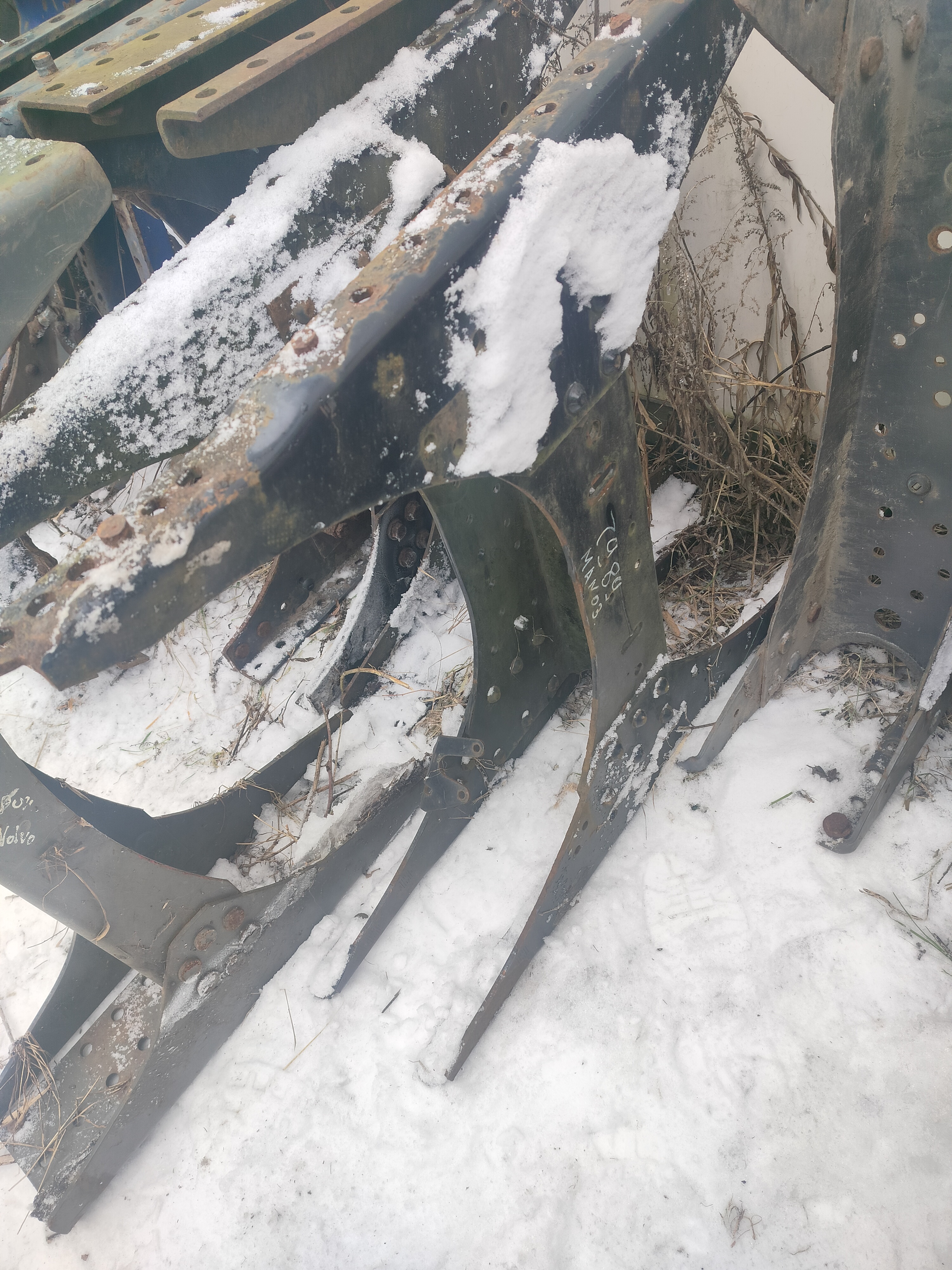 Траверса рамы man TGA 81412105073
