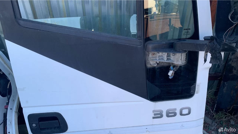 Каркас двери правой Iveco Stralis