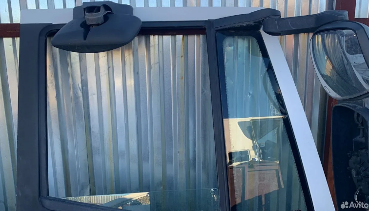 Каркас двери правой Iveco Stralis