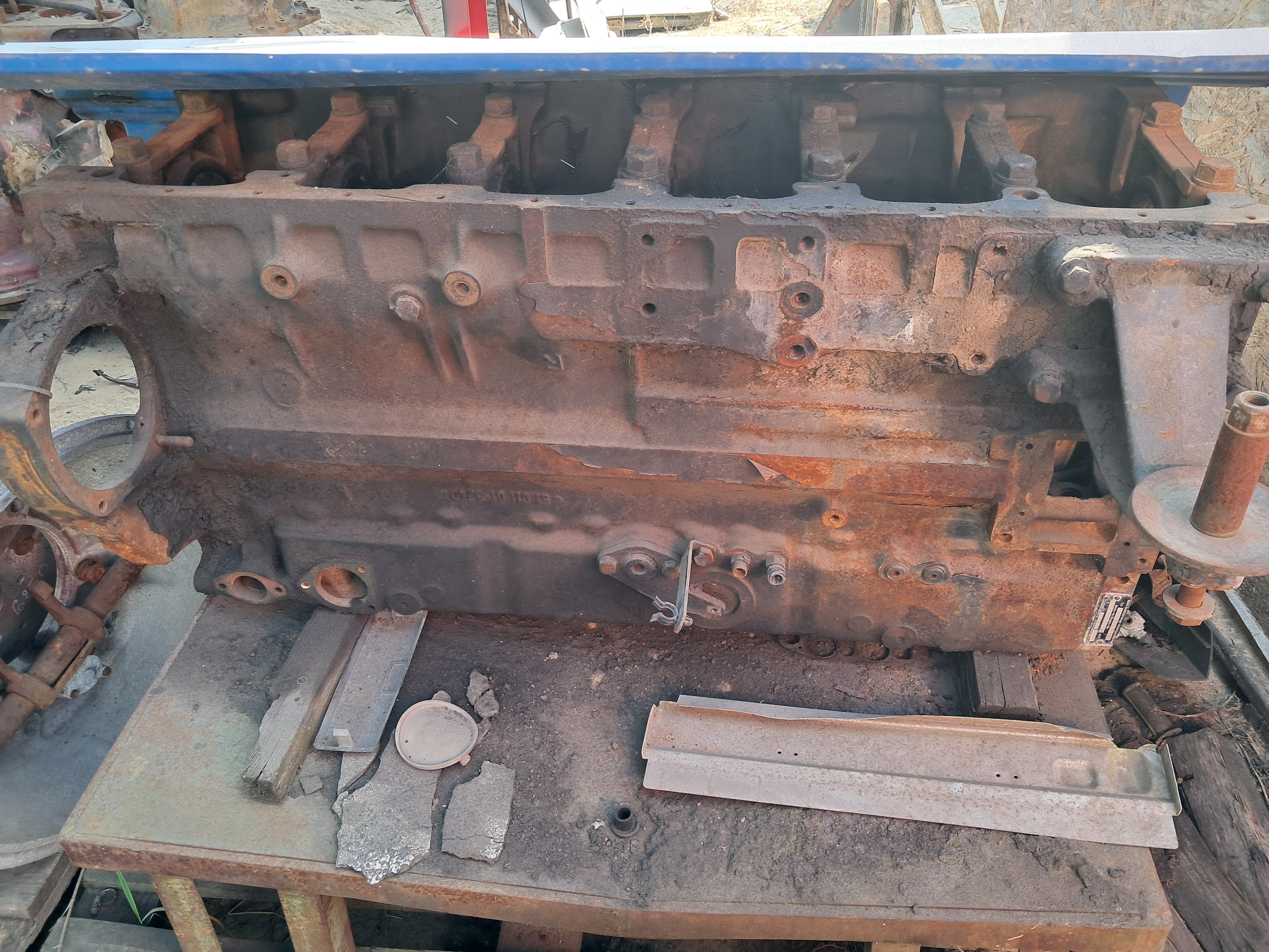 Блок двигателя Man F2000 D2866LF25  51011013340