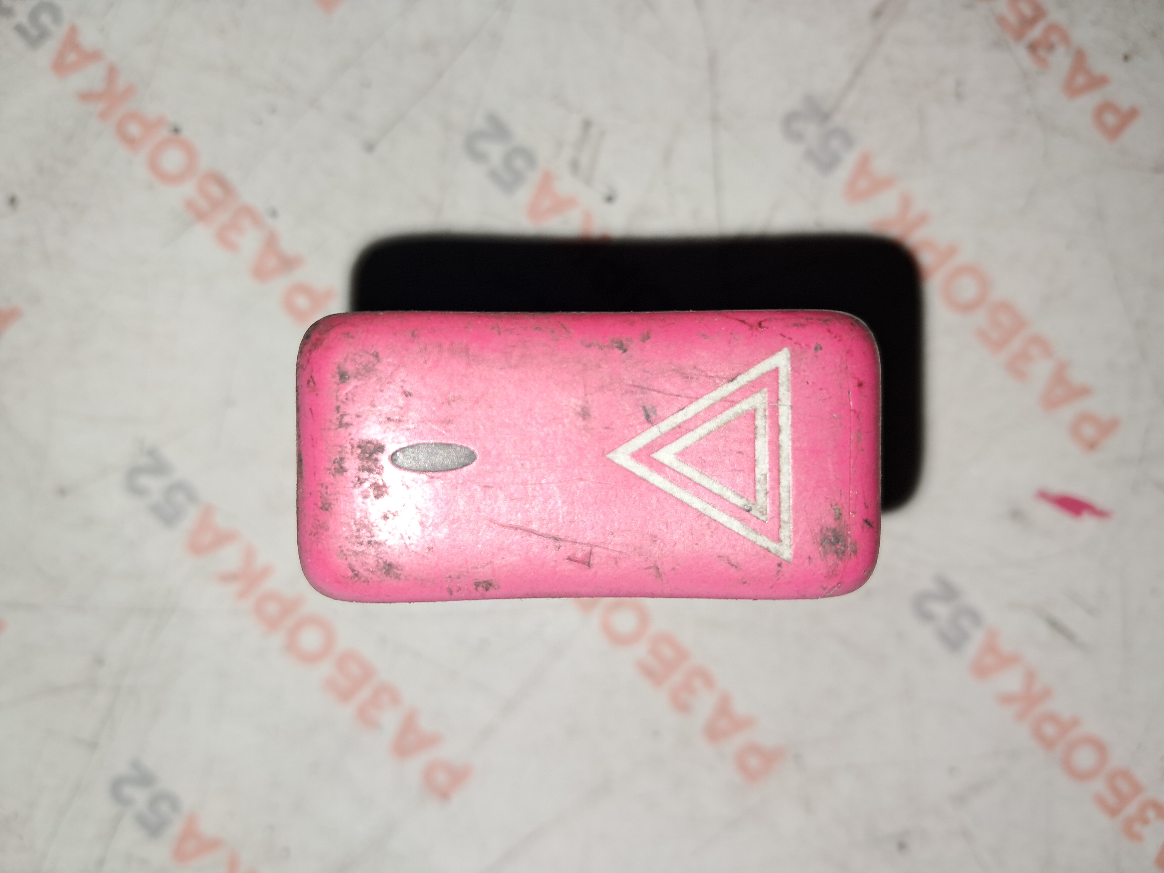 Кнопка аварийки MAN TGA 81255250063