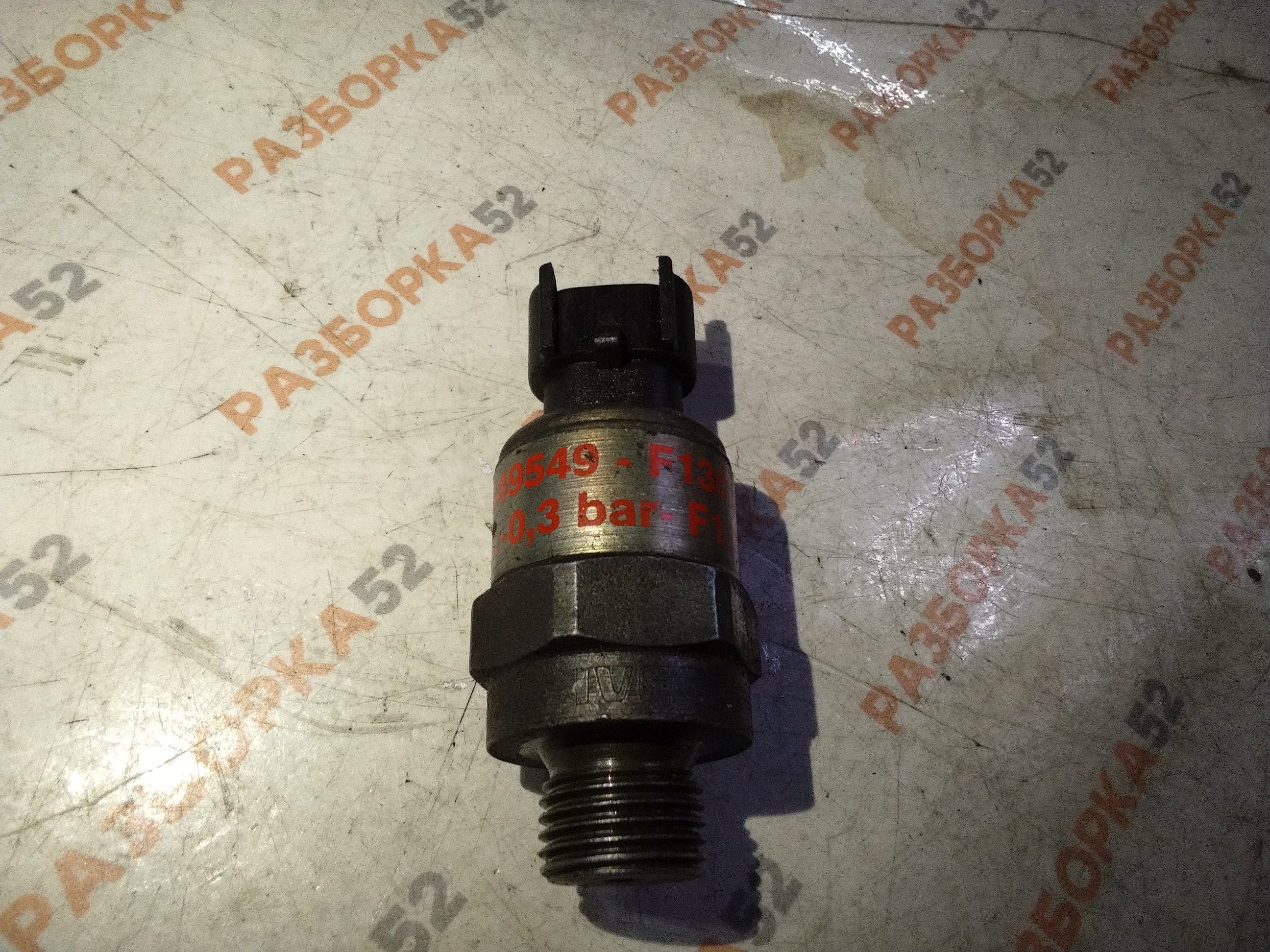 Датчик давления воздуха Ивеко IVECO Eurotech, Eurostar, Stralis 98449549 F13024 N.C 0,3