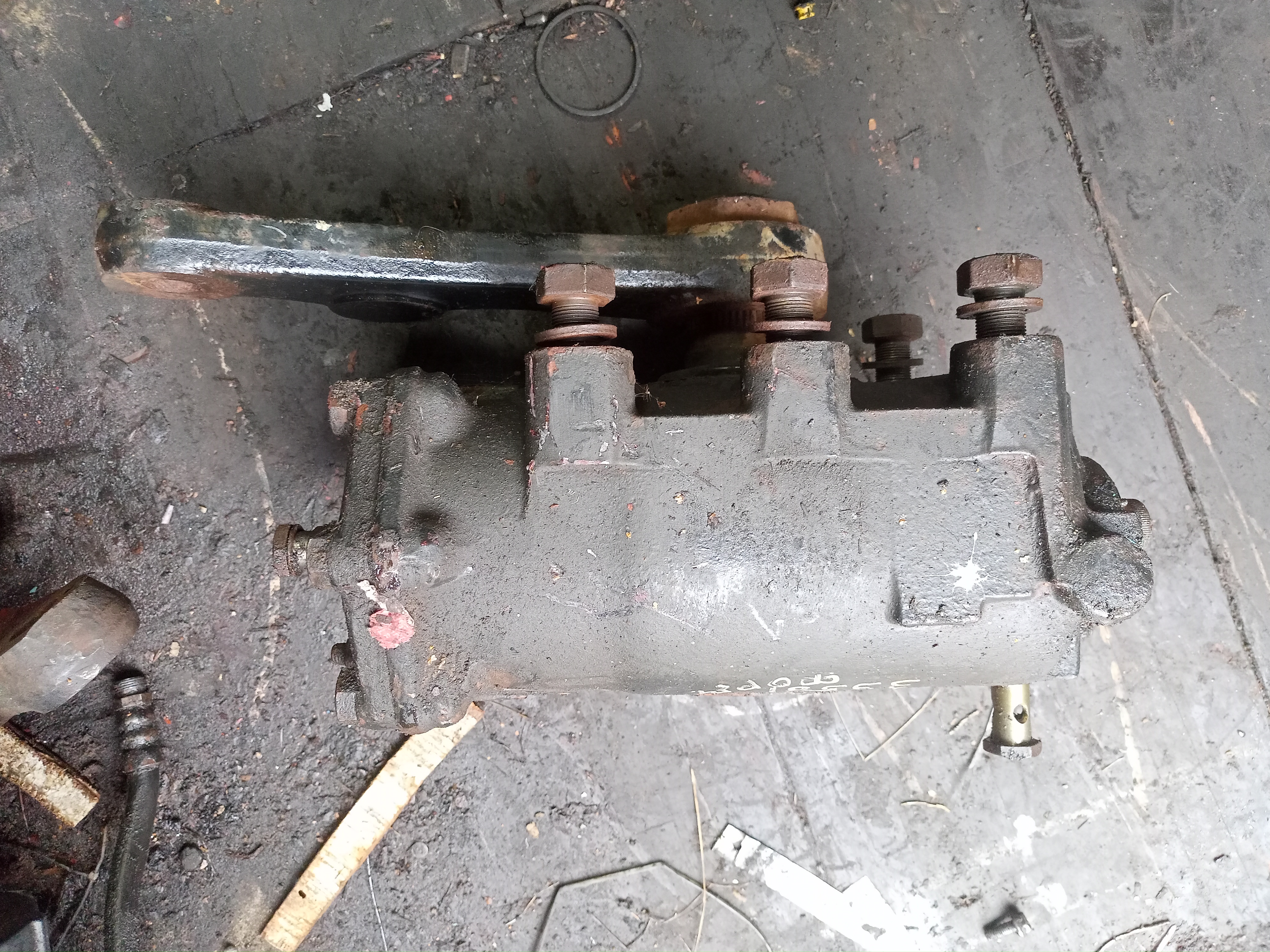 33581 ГУР FORD CARGO HM3984111 H0098m83839 7C463K500AA 7C463K500CC FORD CARGO 1838N 2011