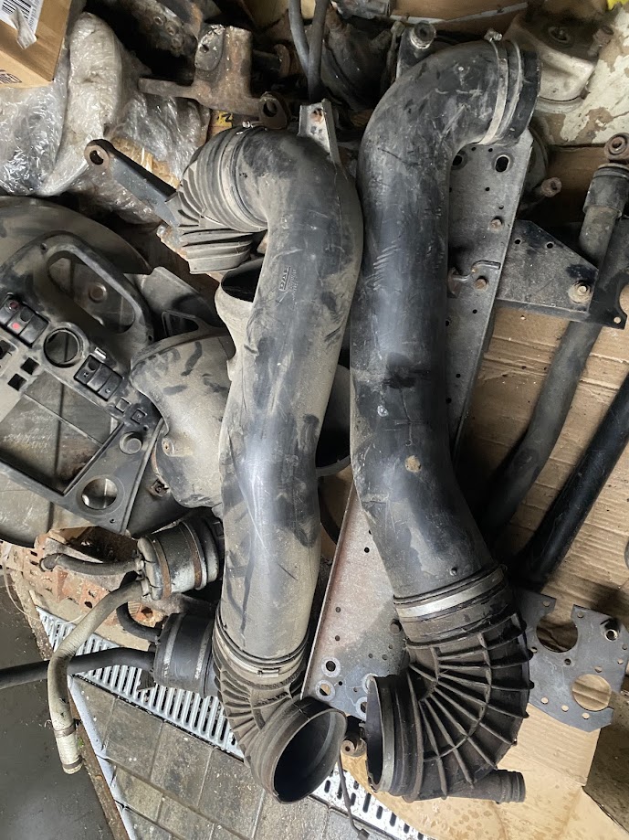 Патрубок воздушного фильтра DAF 105