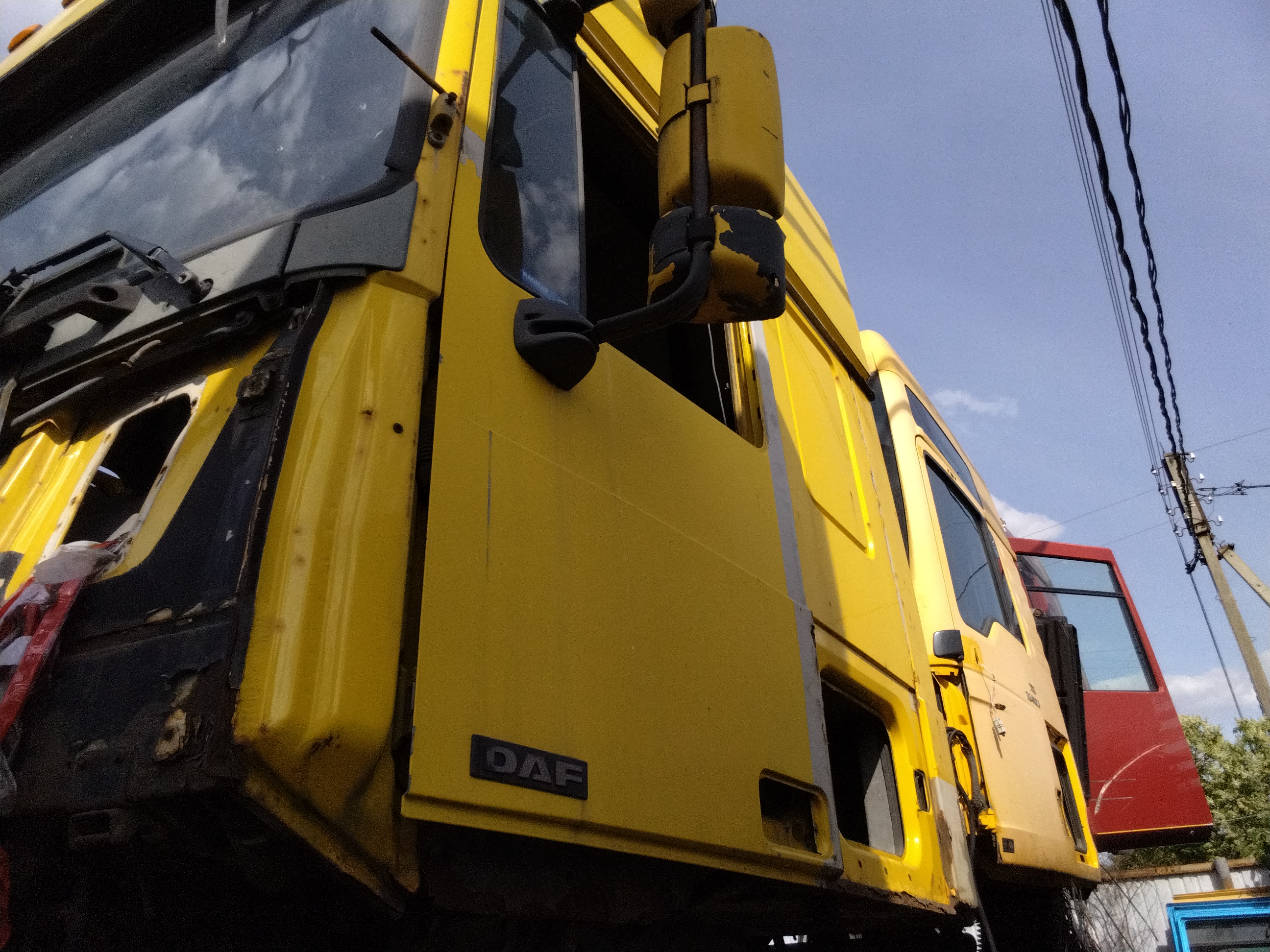 Каркас кабины бу DAF 95 ATI высокая крыша переходная модель XF