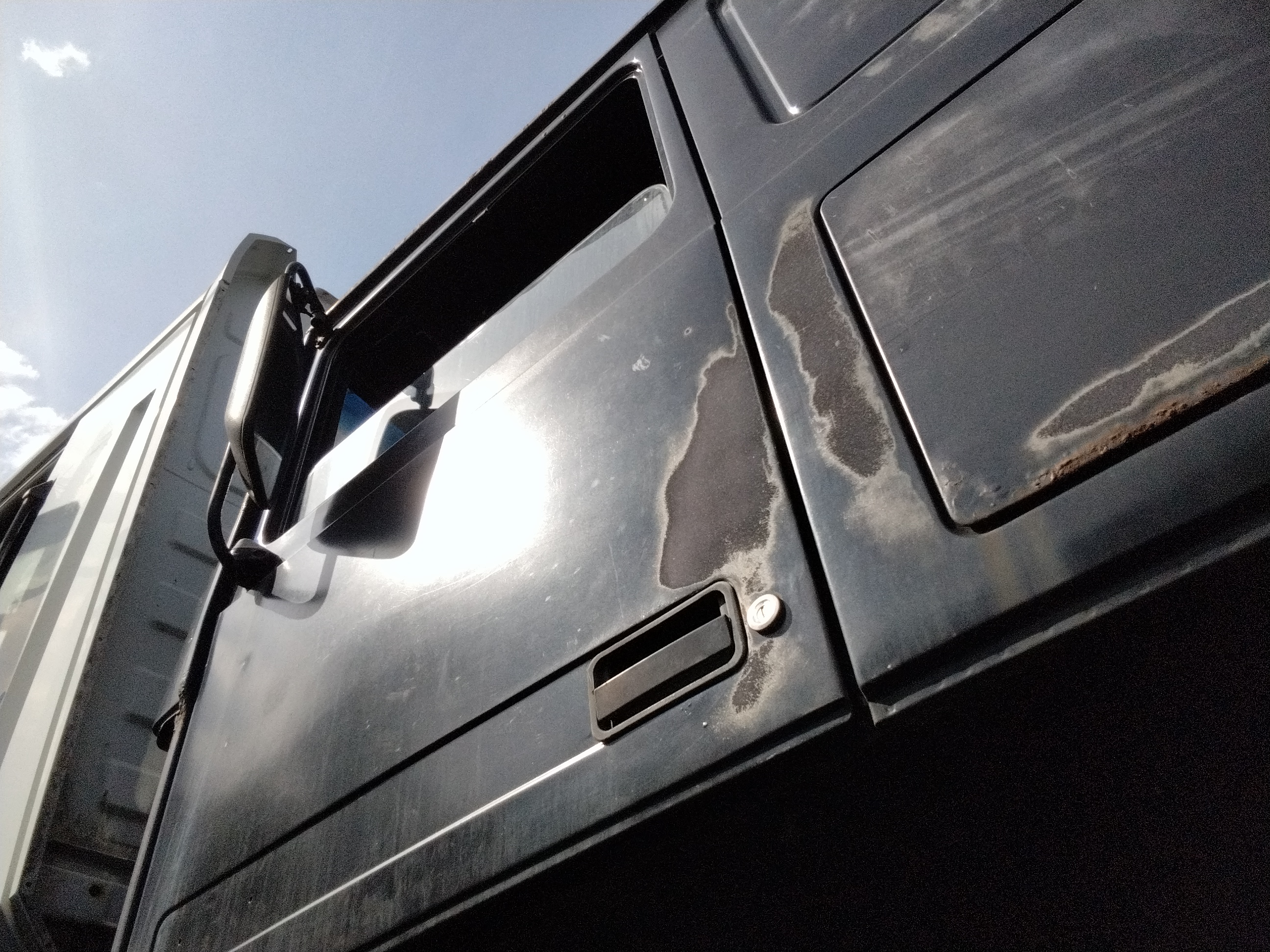 Каркас кабины бу VOLVO F16 чёрная