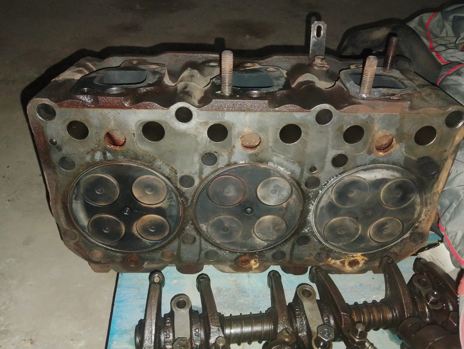 5010438357 5001846739 ГБЦ рено магнум MACK 430 с обраткой