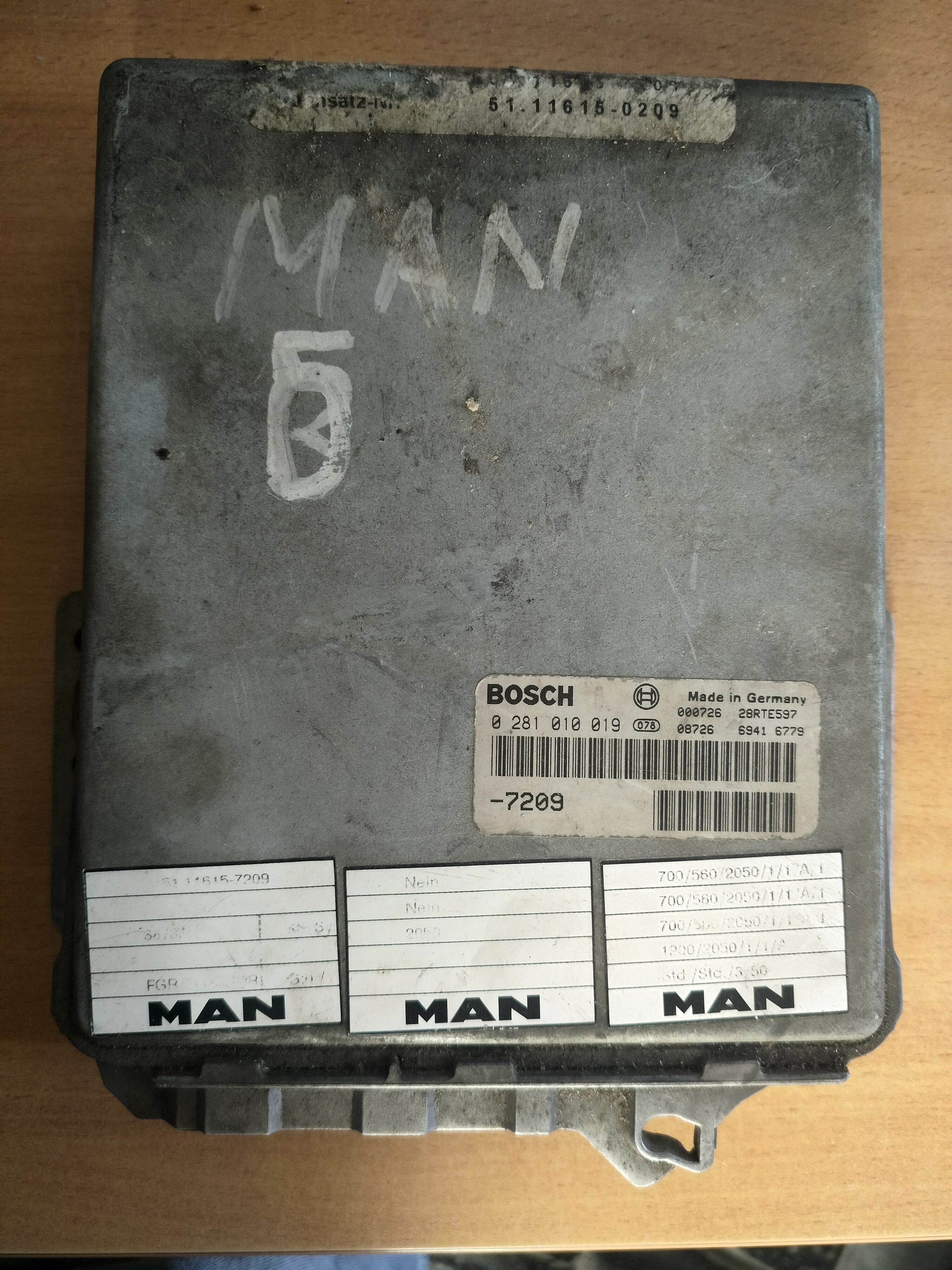 Блок управления двигателем мозги MAN F2000 D2866LF20 51116157091 51116157109 51116157364