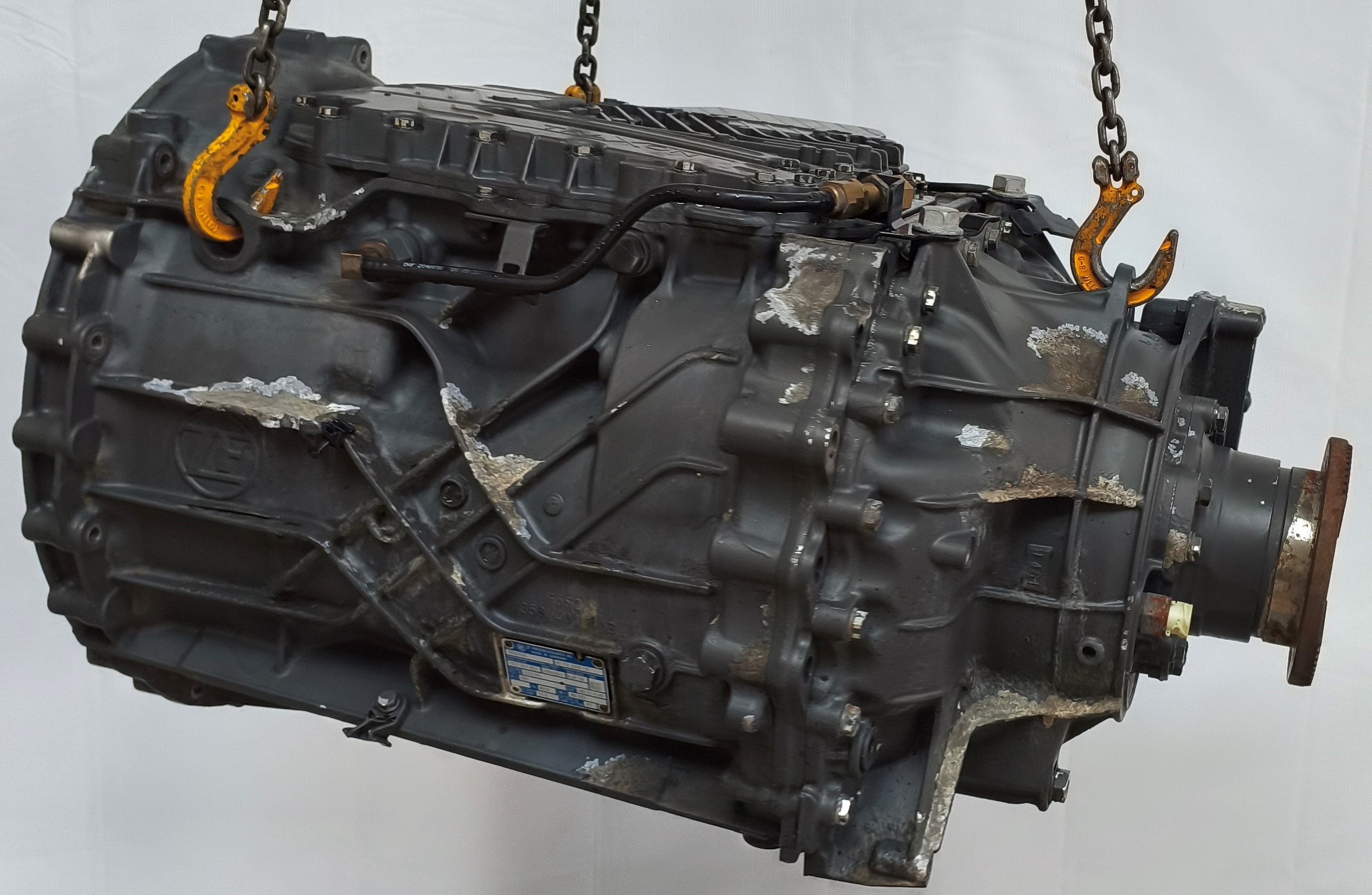 12TX2210 кпп ZF Traxon 1372001057 DAF 106