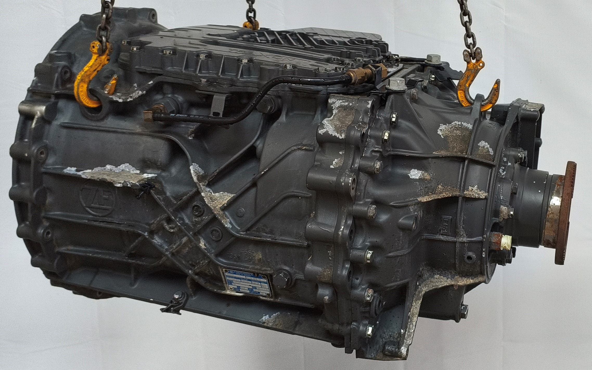 12TX2210 кпп ZF Traxon 1372001057 DAF 106