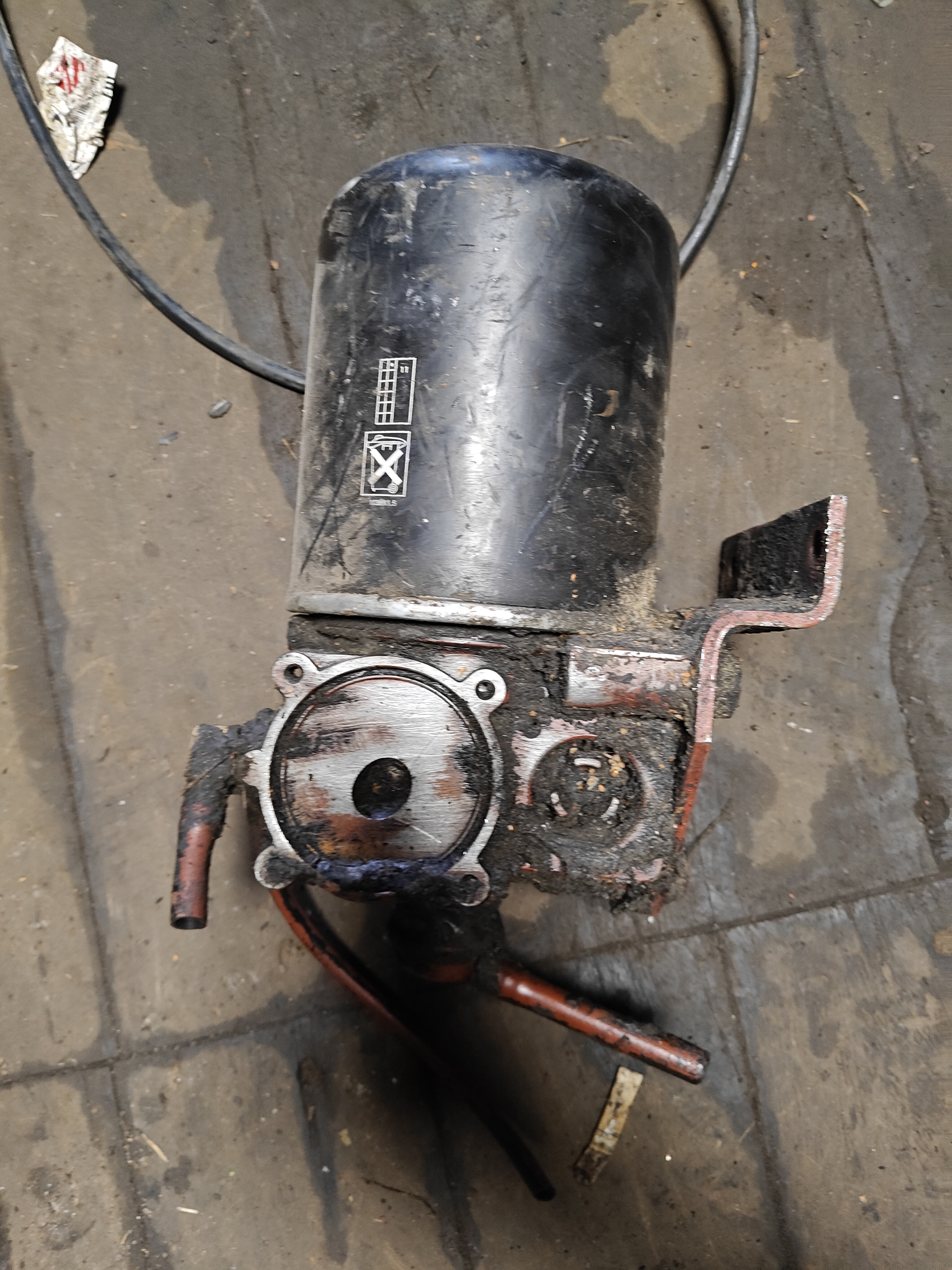 24312 влагоотделитель осушитель воздуха мерседес mercedes  0004318015 0014312215 0004317115 0014310415