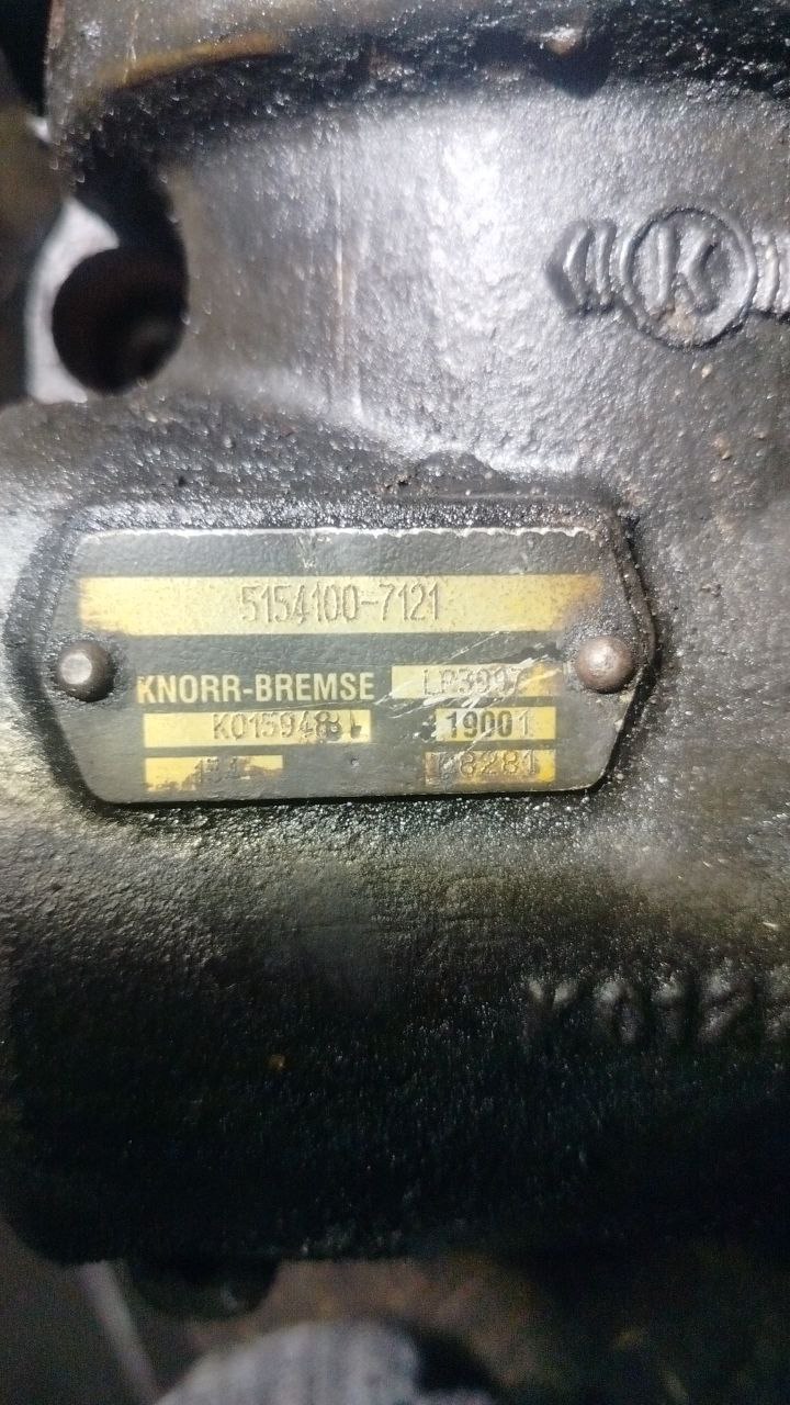 Компрессор одноцилиндровый MAN TGA