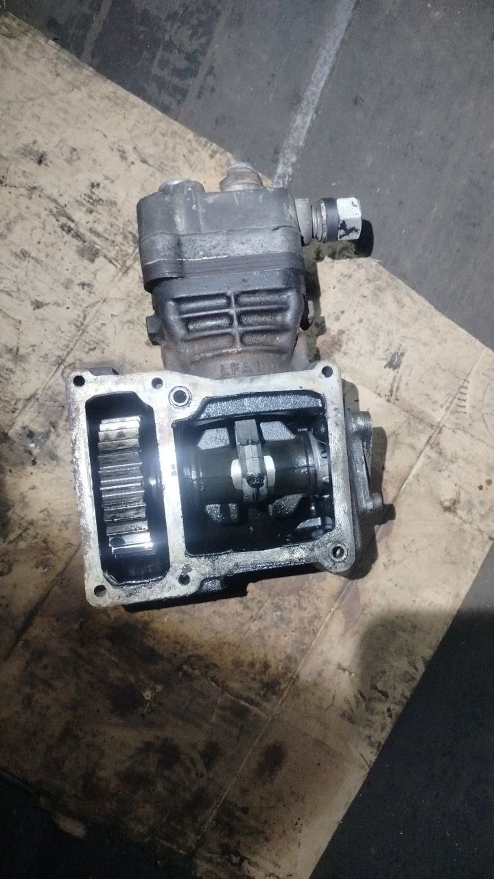 Компрессор одноцилиндровый MAN TGA