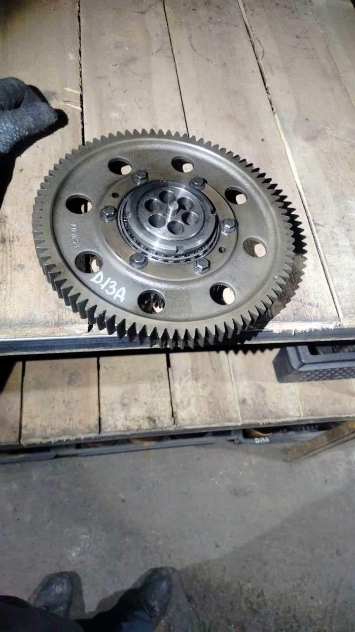Шестерня ГРМ промежуточная D13A