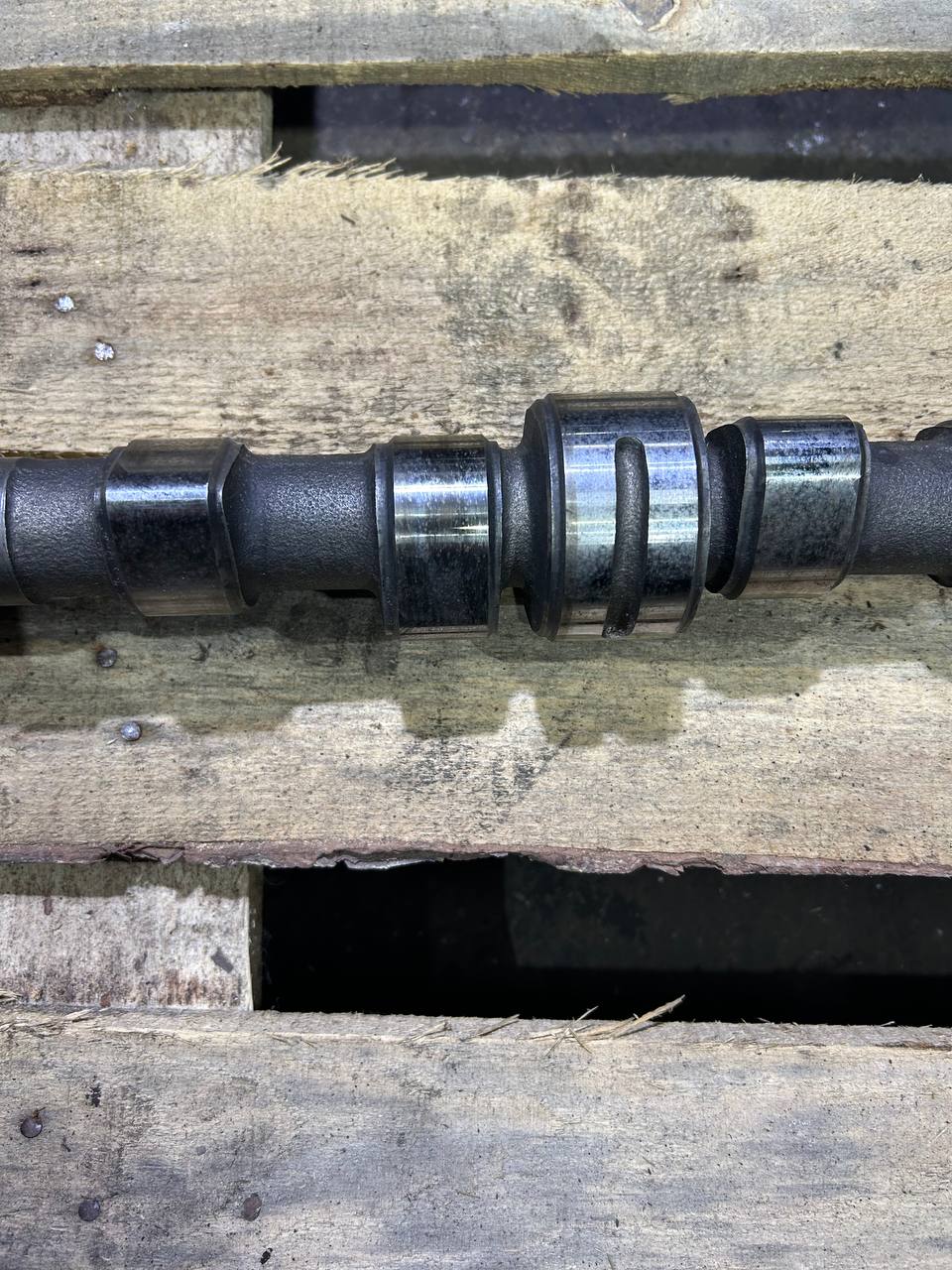 Распредвал Scania 3 325646