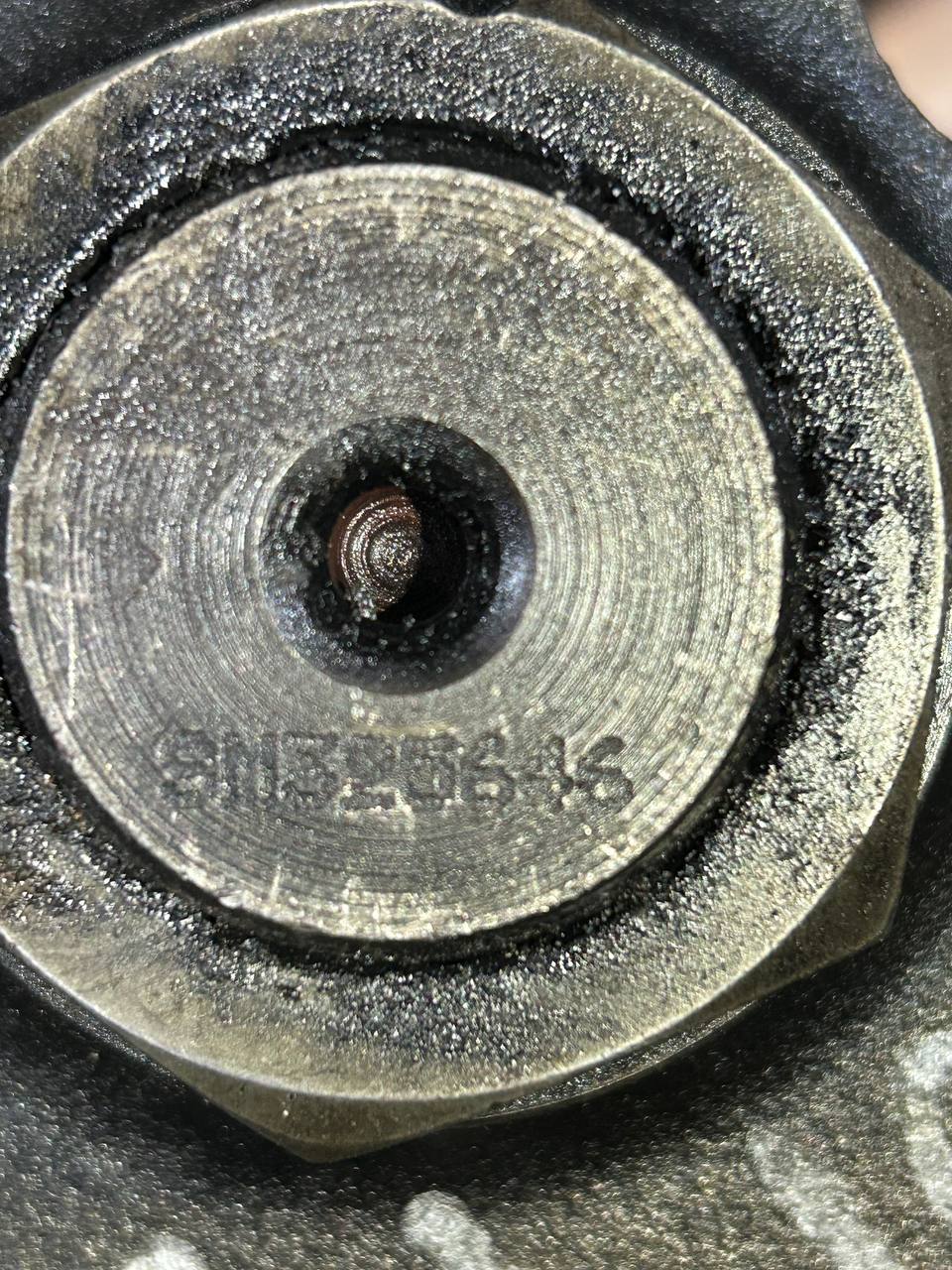 Распредвал Scania 3 325646