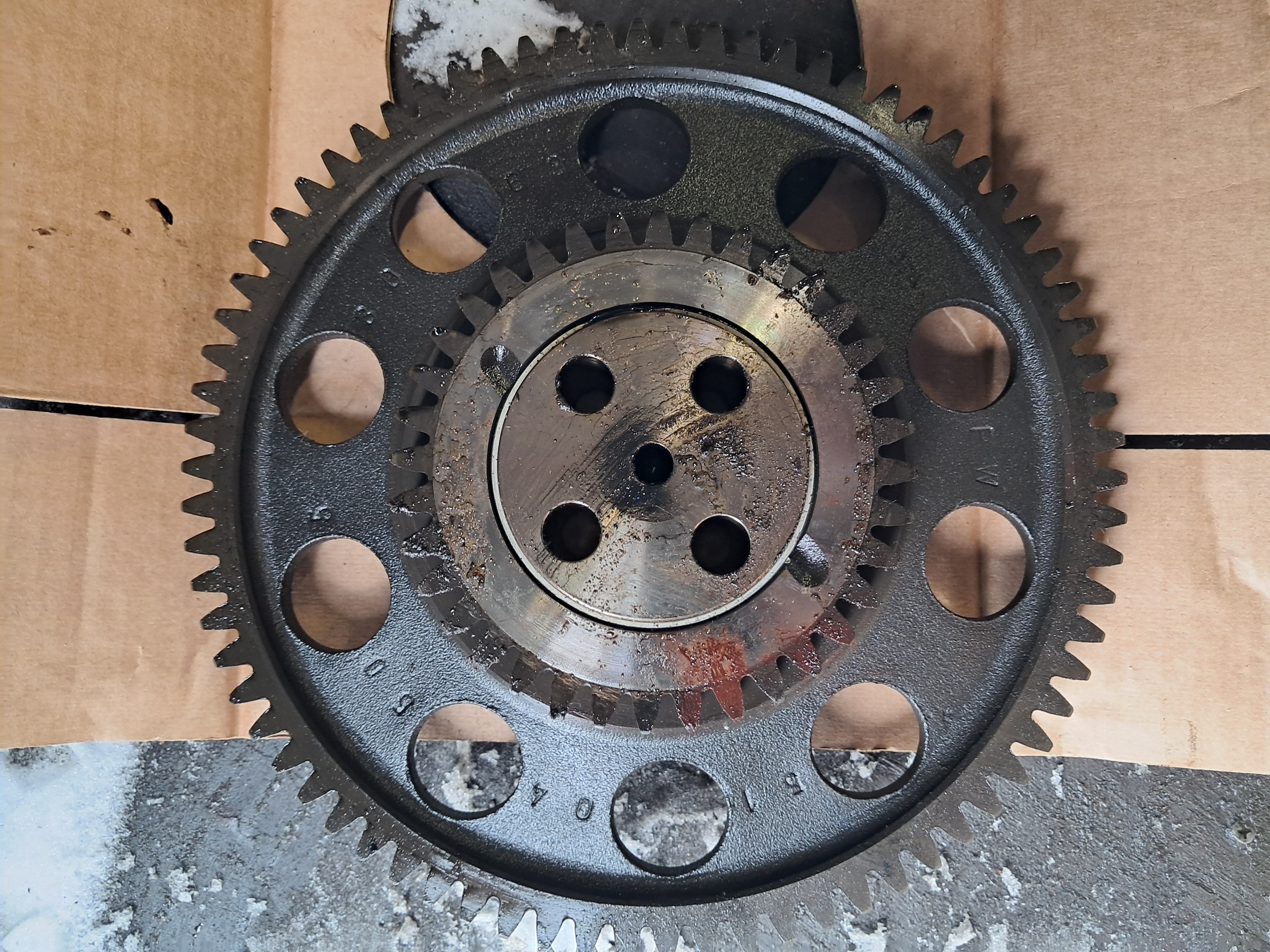 Шестерня промежуточная грм man 2066-2676 большая