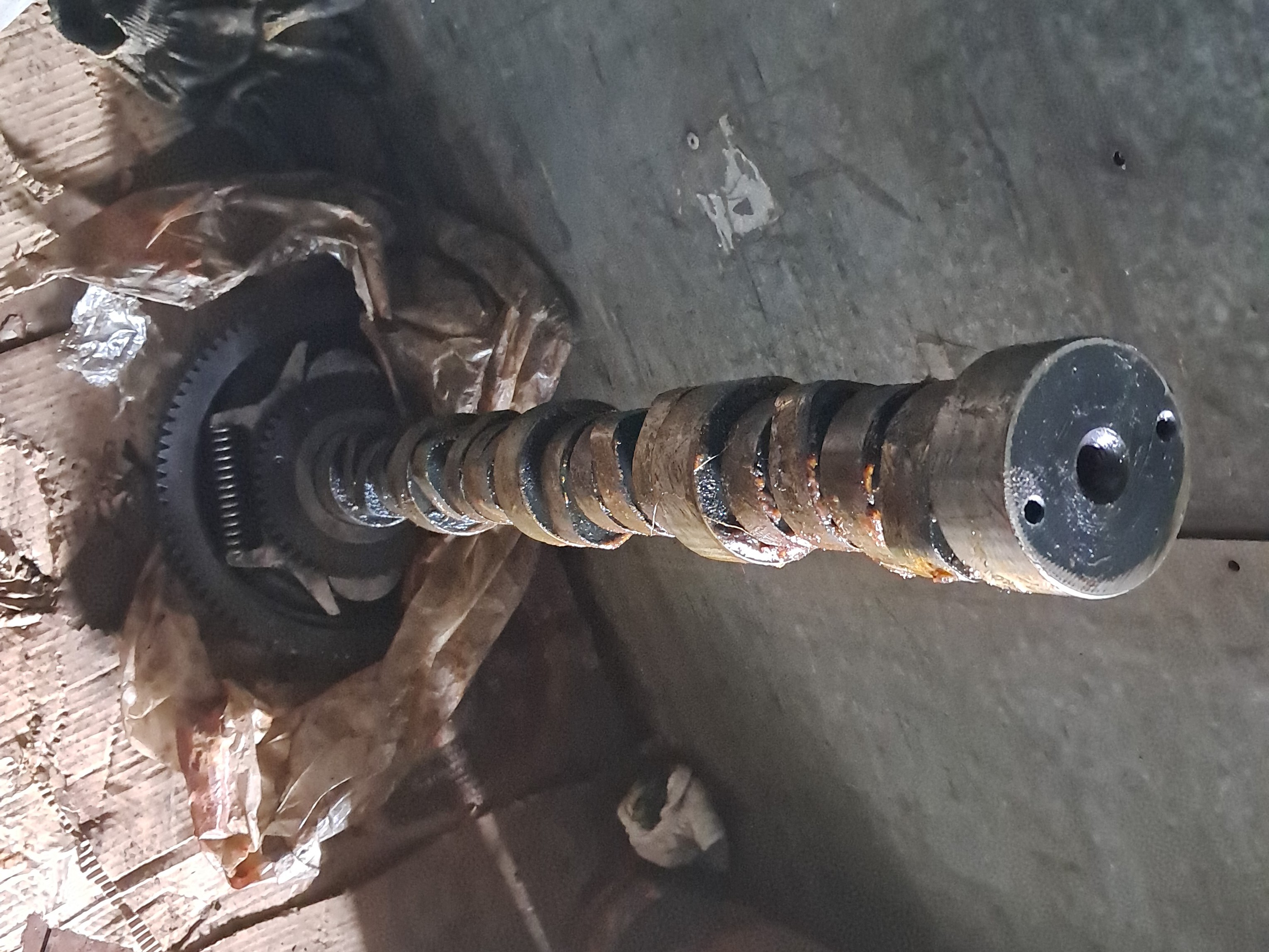 Распредвал 4220511001 OM422 Mercedes