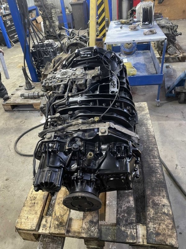 КПП ZF 16S2033TDL DAF XF105 XF 105 (б/у)