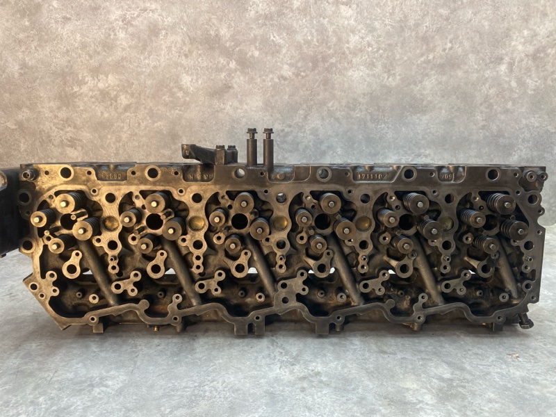 Головка блока цилиндров DAF XF105 (б/у)