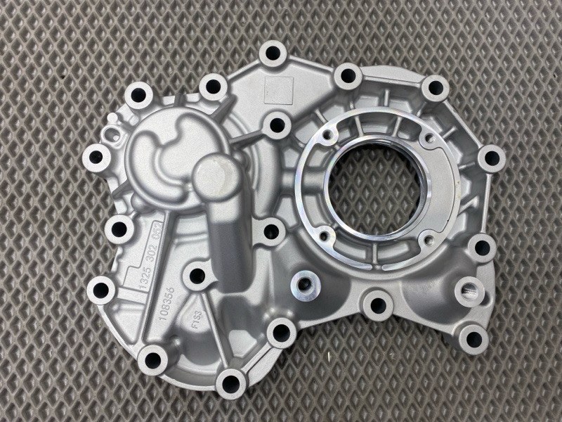 Передняя крышка КПП ZF