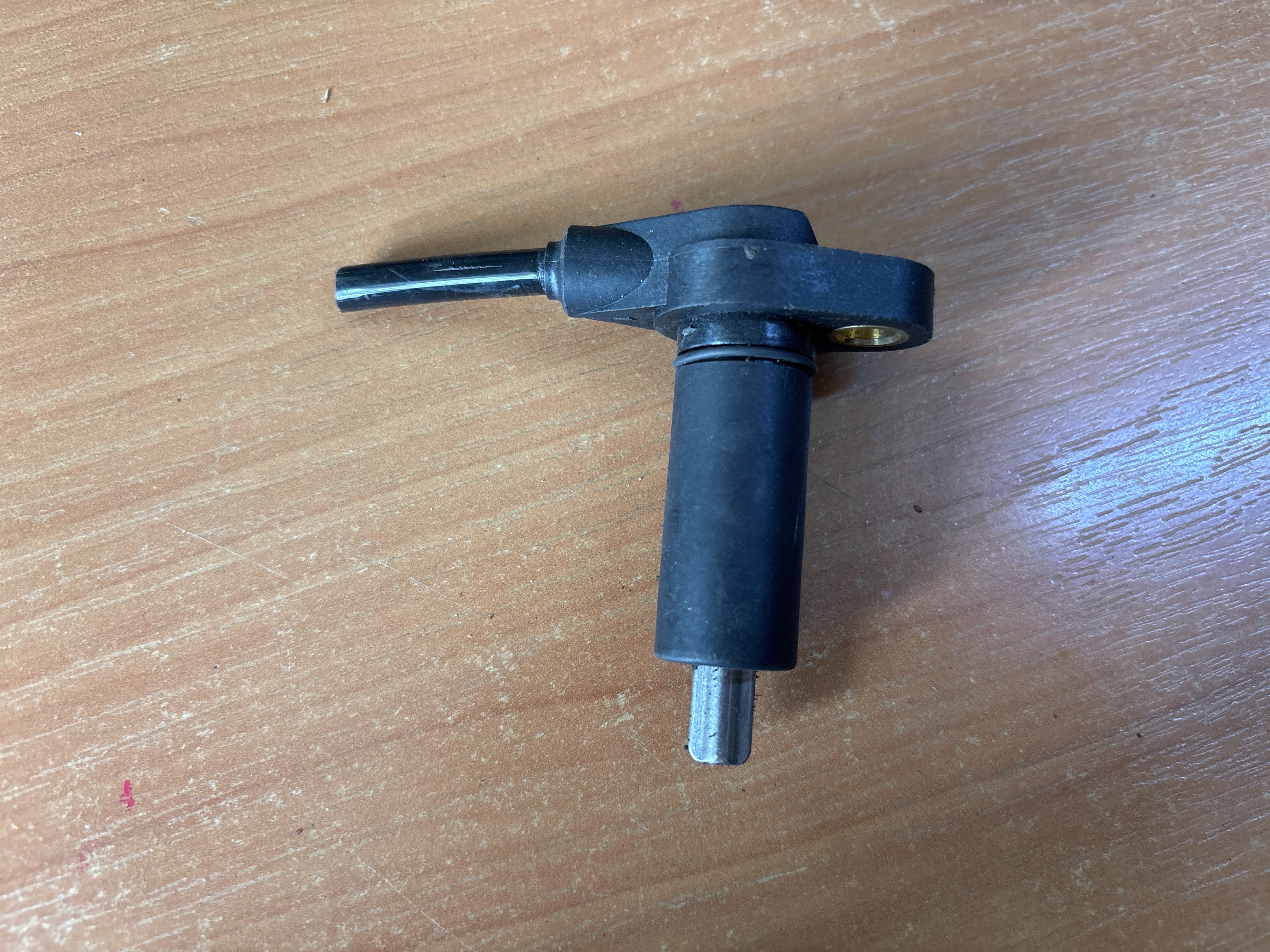 Датчик ABS BOSCH MAN Scania DAF 1180050134 412w0589 0486000
